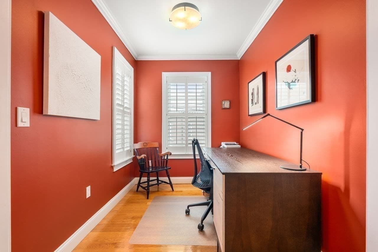 Condominium at 51 Sewall Ave # 2, Brookline MA 02446, Brookline, photo 11 of 26