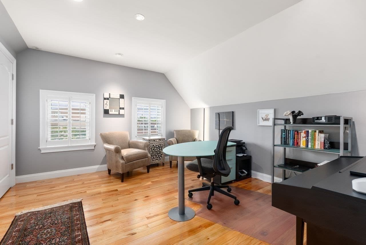 Condominium at 51 Sewall Ave # 2, Brookline MA 02446, Brookline, photo 19 of 26