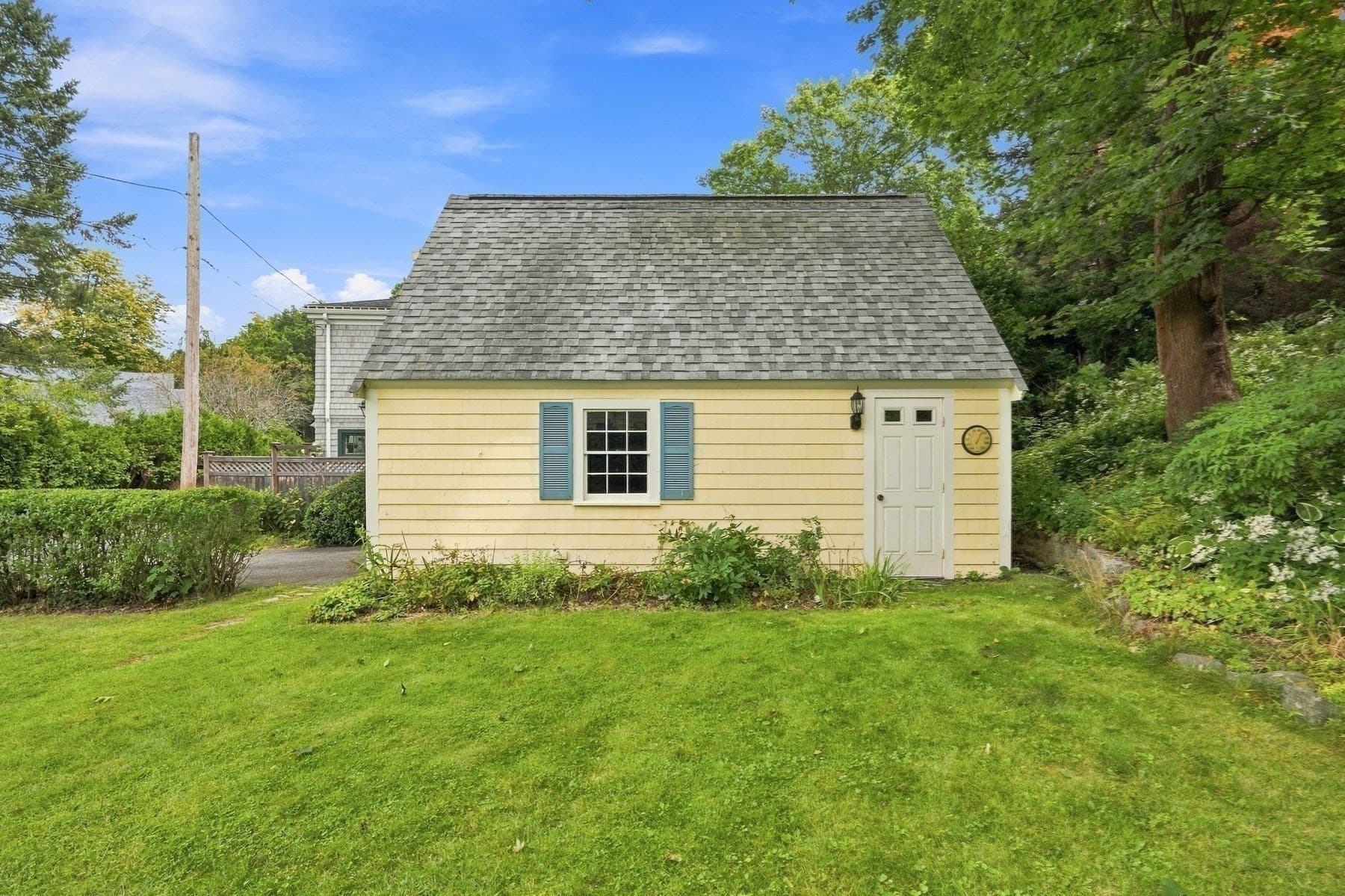 Single Family Residence at 4 Littles Point Lane, Swampscott MA 01907, Swampscott, photo 23 of 36