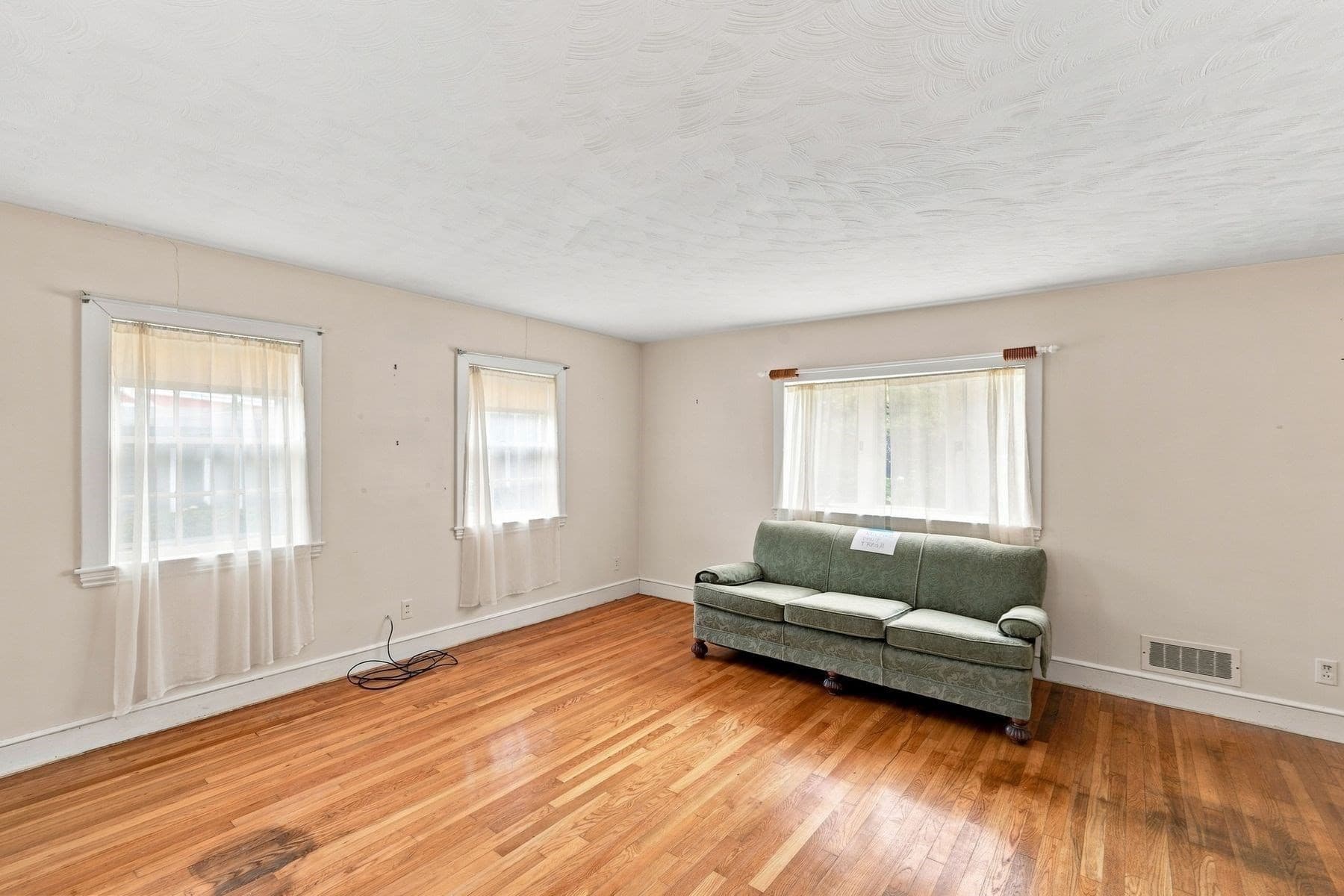 Single Family Residence at 4 Littles Point Lane, Swampscott MA 01907, Swampscott, photo 7 of 36