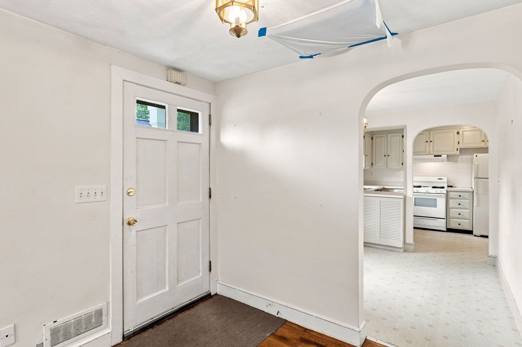 Single Family Residence at 4 Littles Point Lane, Swampscott MA 01907, Swampscott, photo 5 of 36
