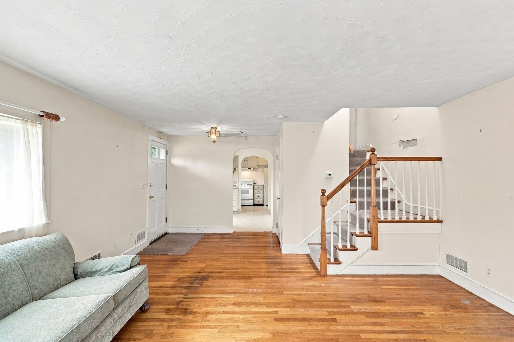 Single Family Residence at 4 Littles Point Lane, Swampscott MA 01907, Swampscott, photo 8 of 36
