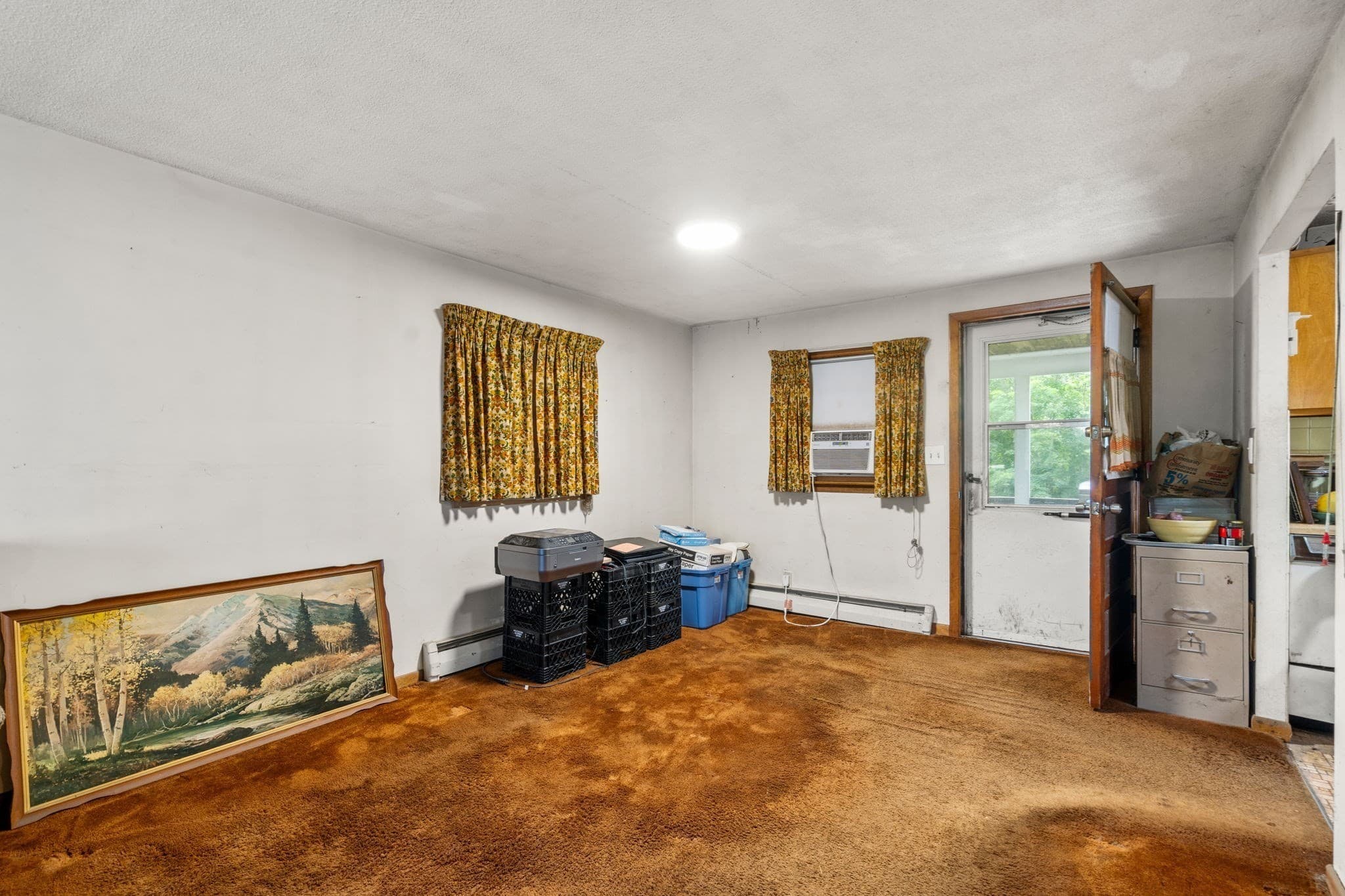 Single Family Residence at 10 Everett St, Maynard MA 01754, Maynard, photo 11 of 29