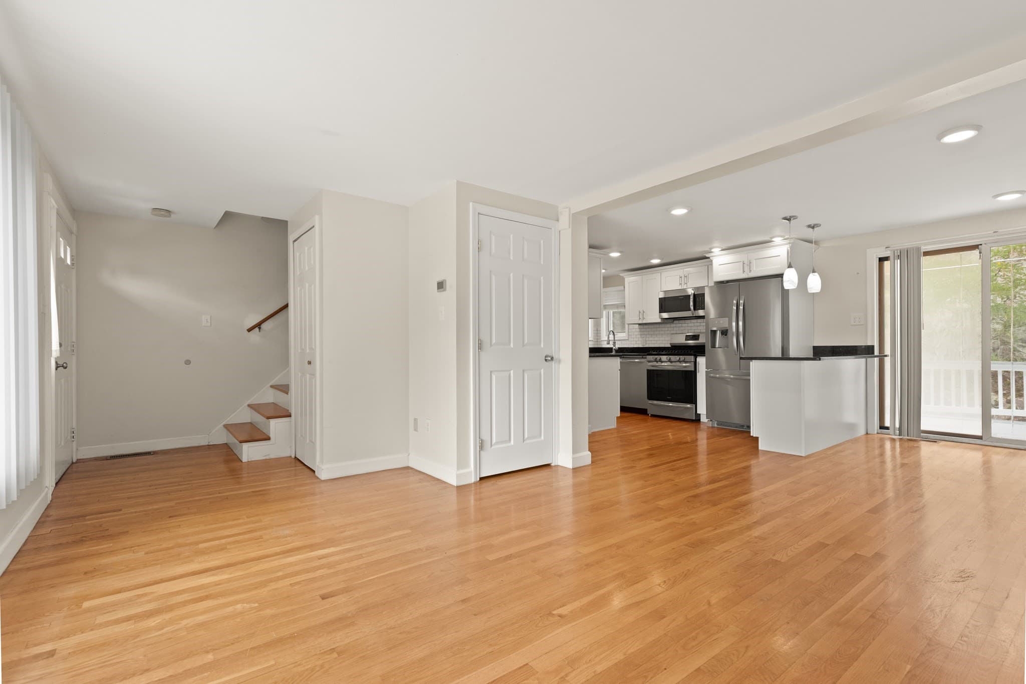 Condominium at 773 Boston St # 773, Lynn MA 01905, Lynn, photo 6 of 26