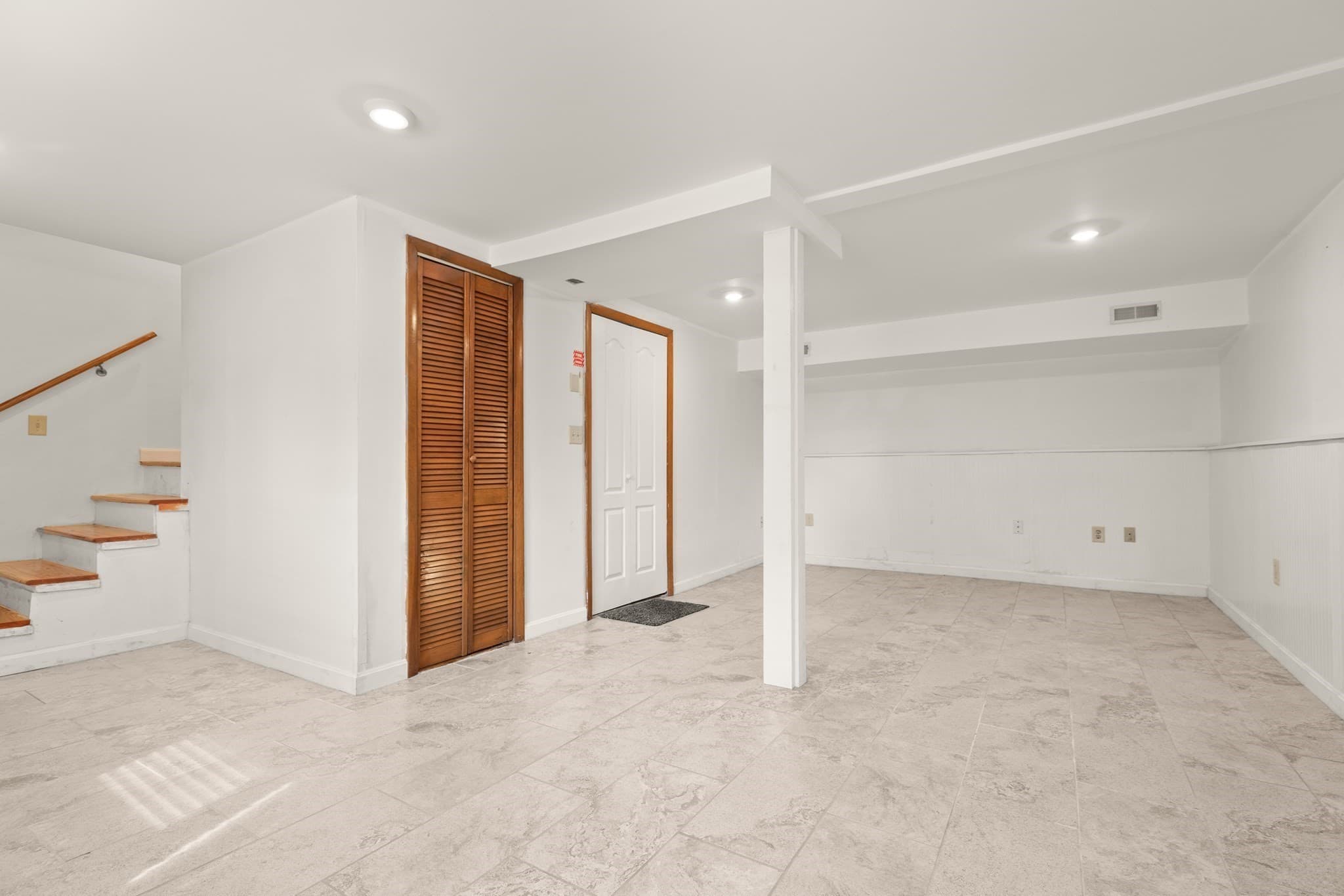 Condominium at 773 Boston St # 773, Lynn MA 01905, Lynn, photo 18 of 26