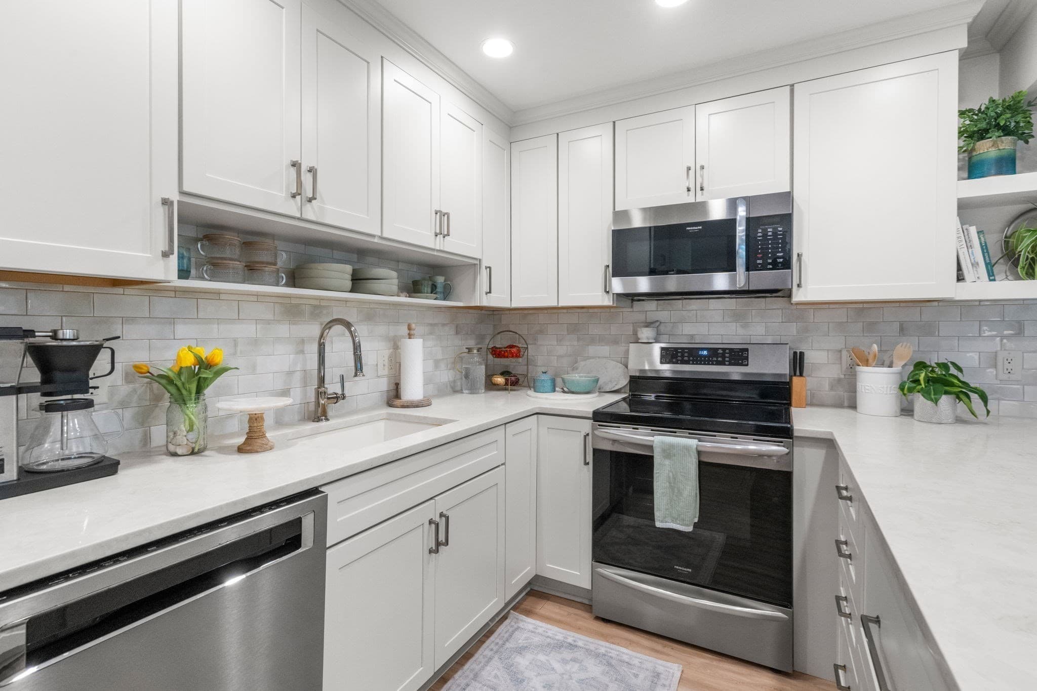 Condominium at 2408 Hockley Dr # 2408, Hingham MA 02043, Hingham, photo 13 of 37