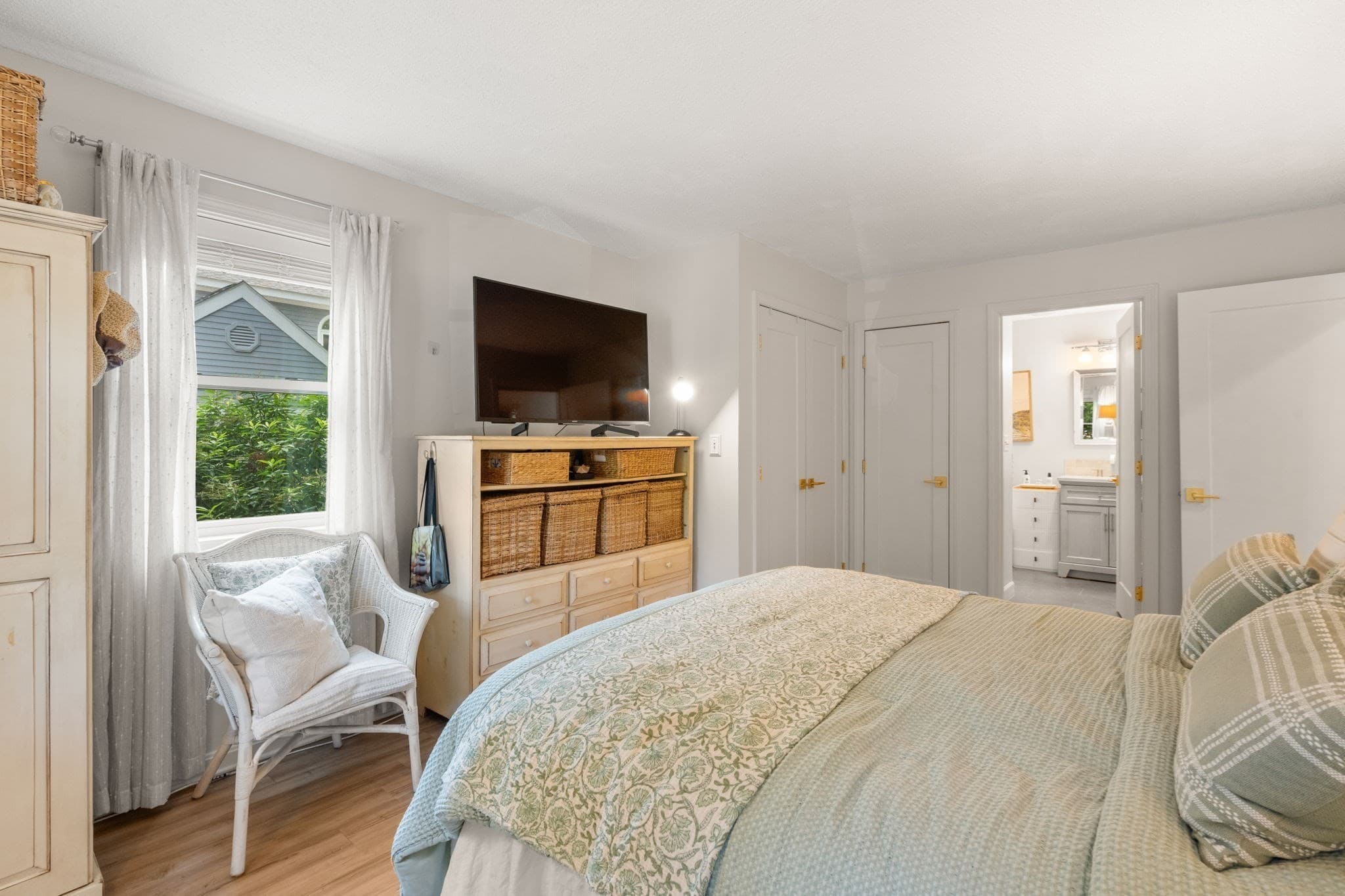 Condominium at 2408 Hockley Dr # 2408, Hingham MA 02043, Hingham, photo 22 of 37