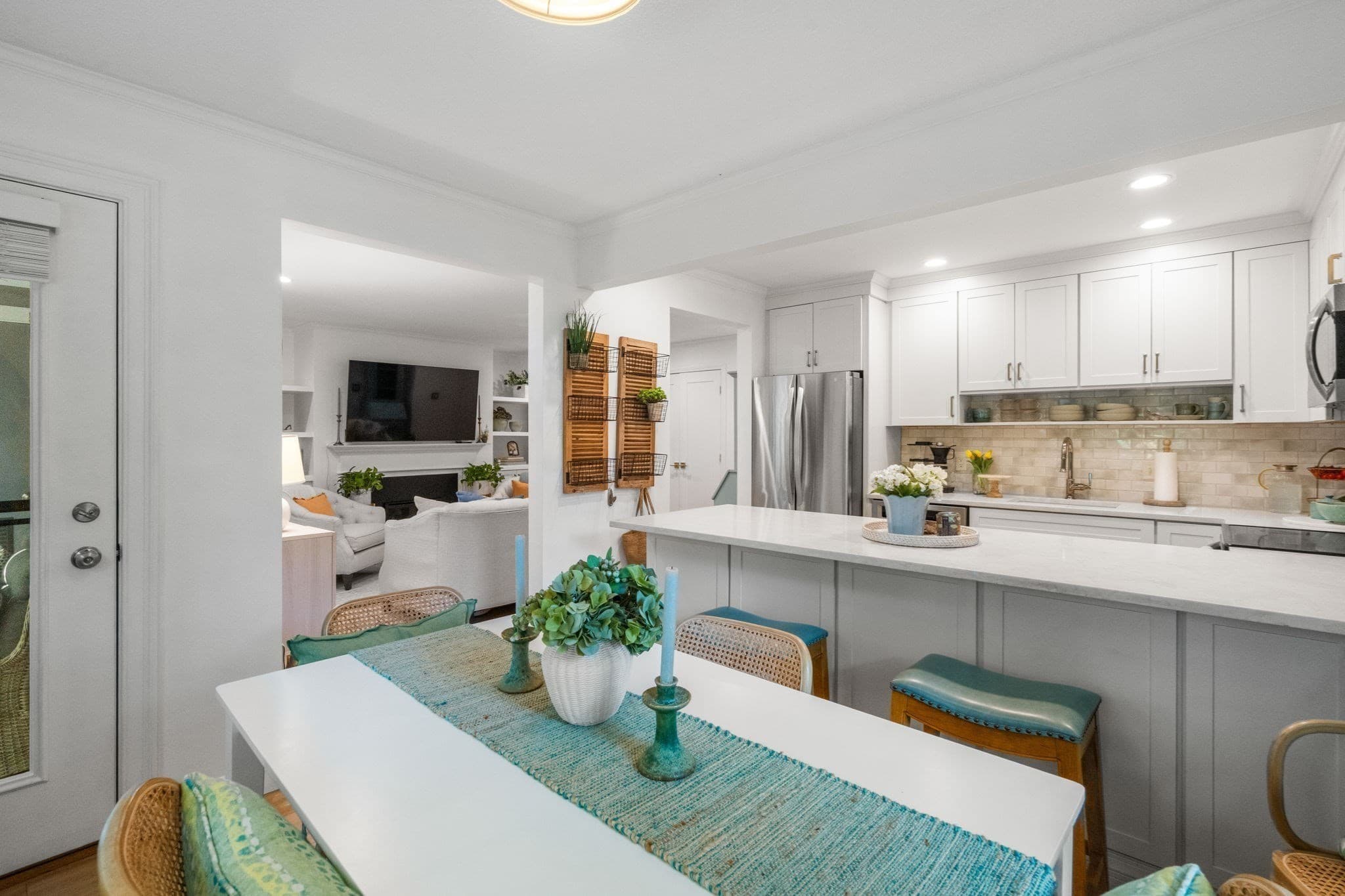 Condominium at 2408 Hockley Dr # 2408, Hingham MA 02043, Hingham, photo 11 of 37