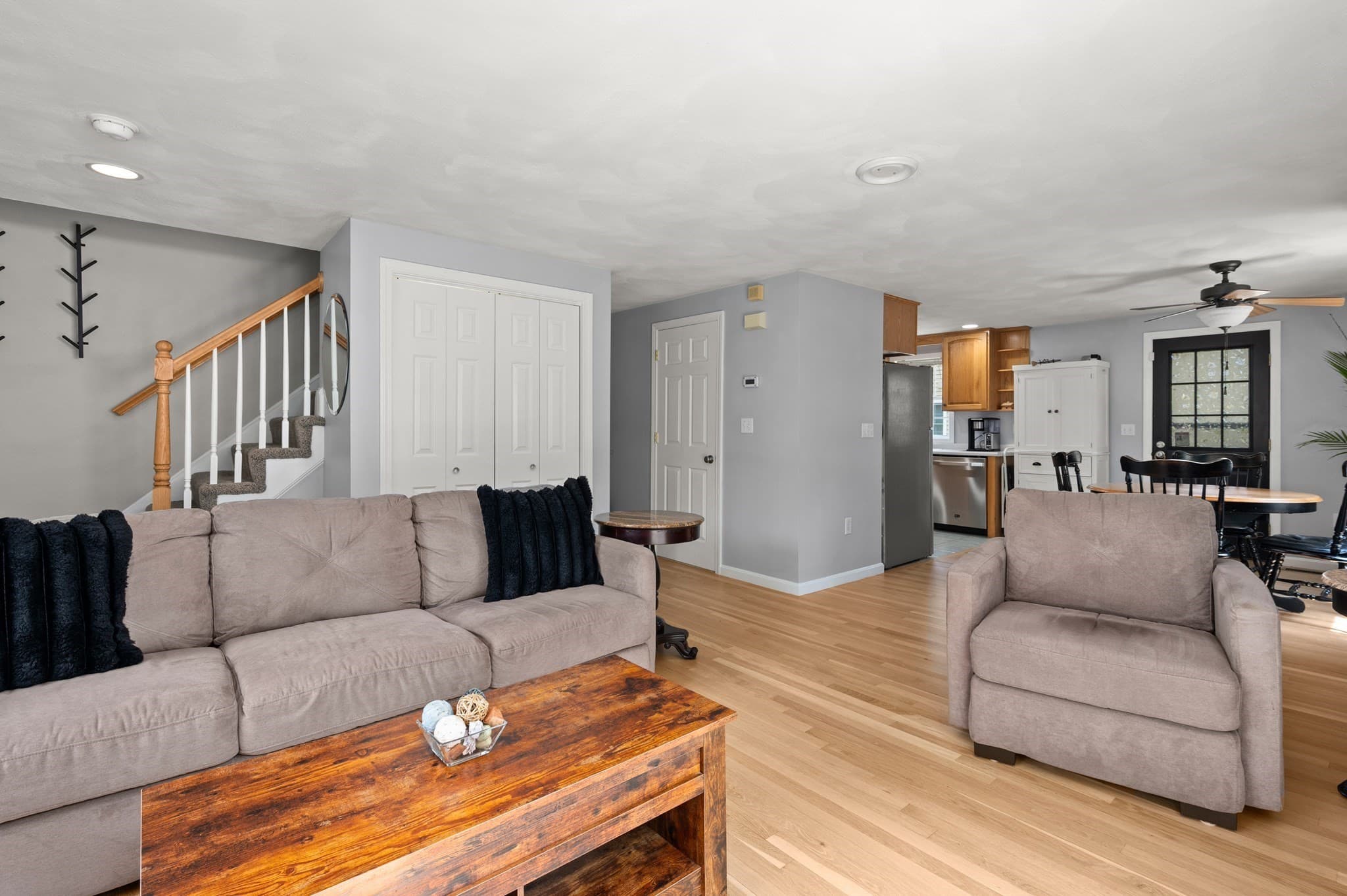 Condominium at 3 Elginwood Road # A, Peabody MA 01960, Peabody, photo 9 of 34