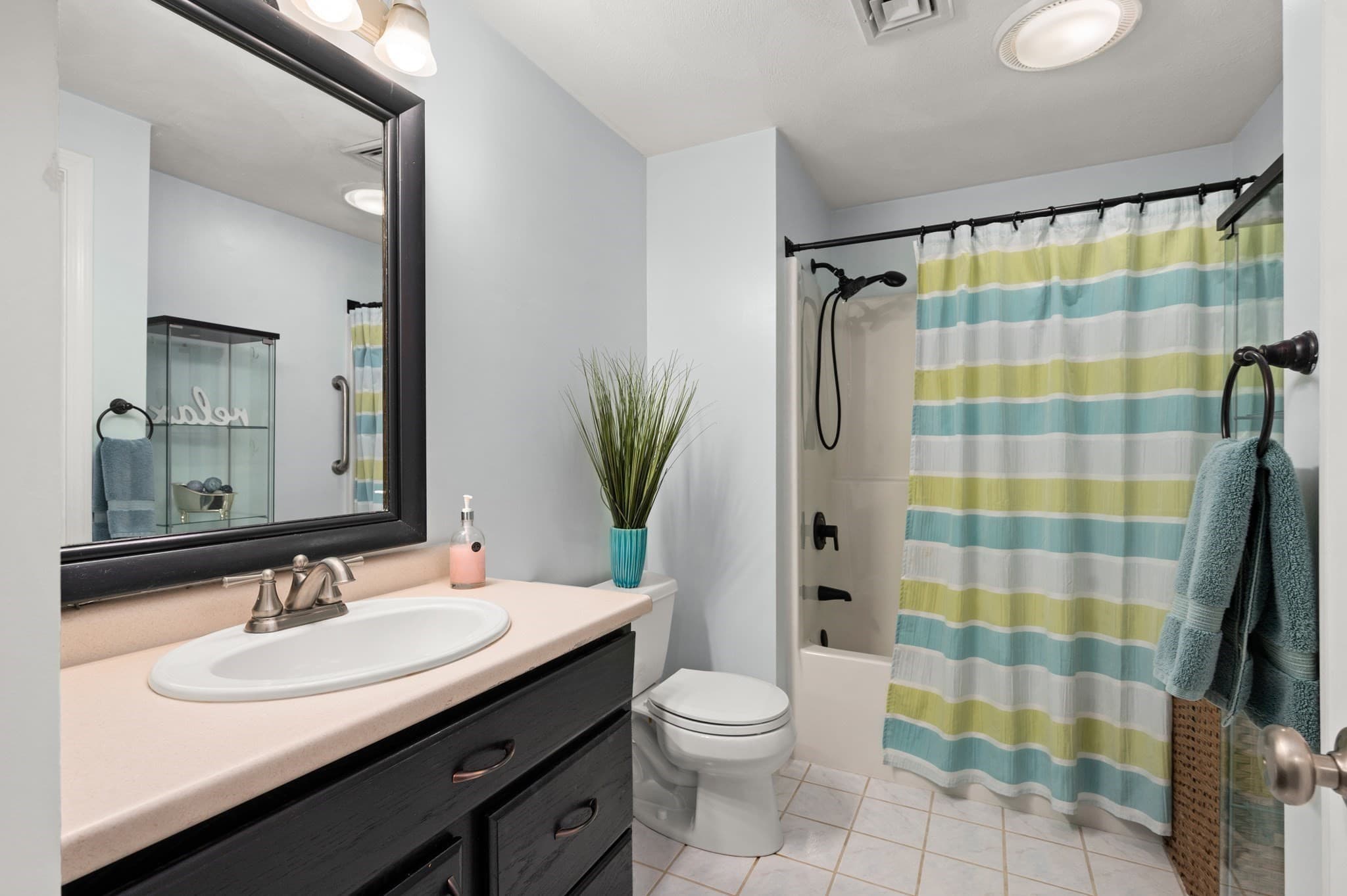 Condominium at 3 Elginwood Road # A, Peabody MA 01960, Peabody, photo 21 of 34