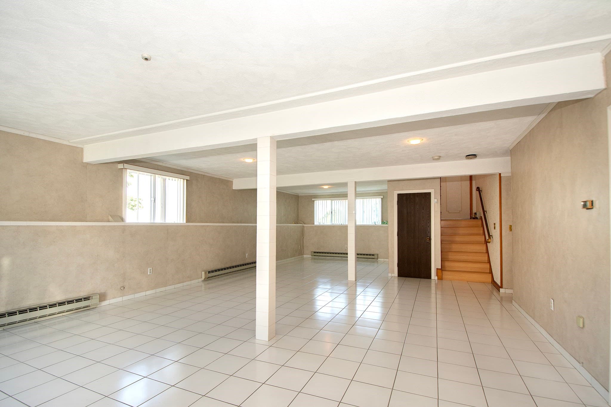 2 Family - 2 Units Side by Side at 531 Quincy Shore Drive, Quincy MA 02171, Quincy, photo 26 of 42