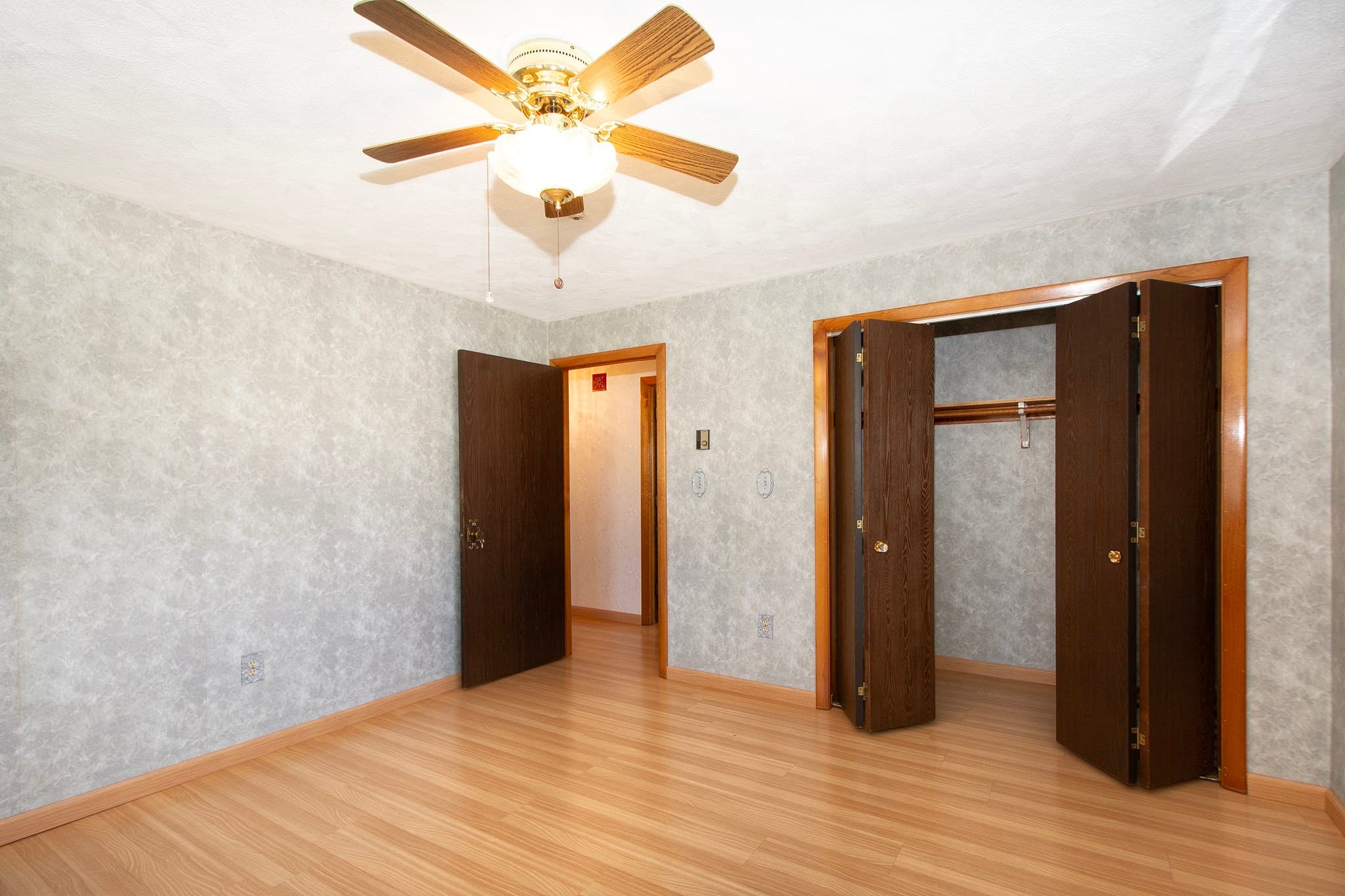 2 Family - 2 Units Side by Side at 531 Quincy Shore Drive, Quincy MA 02171, Quincy, photo 20 of 42