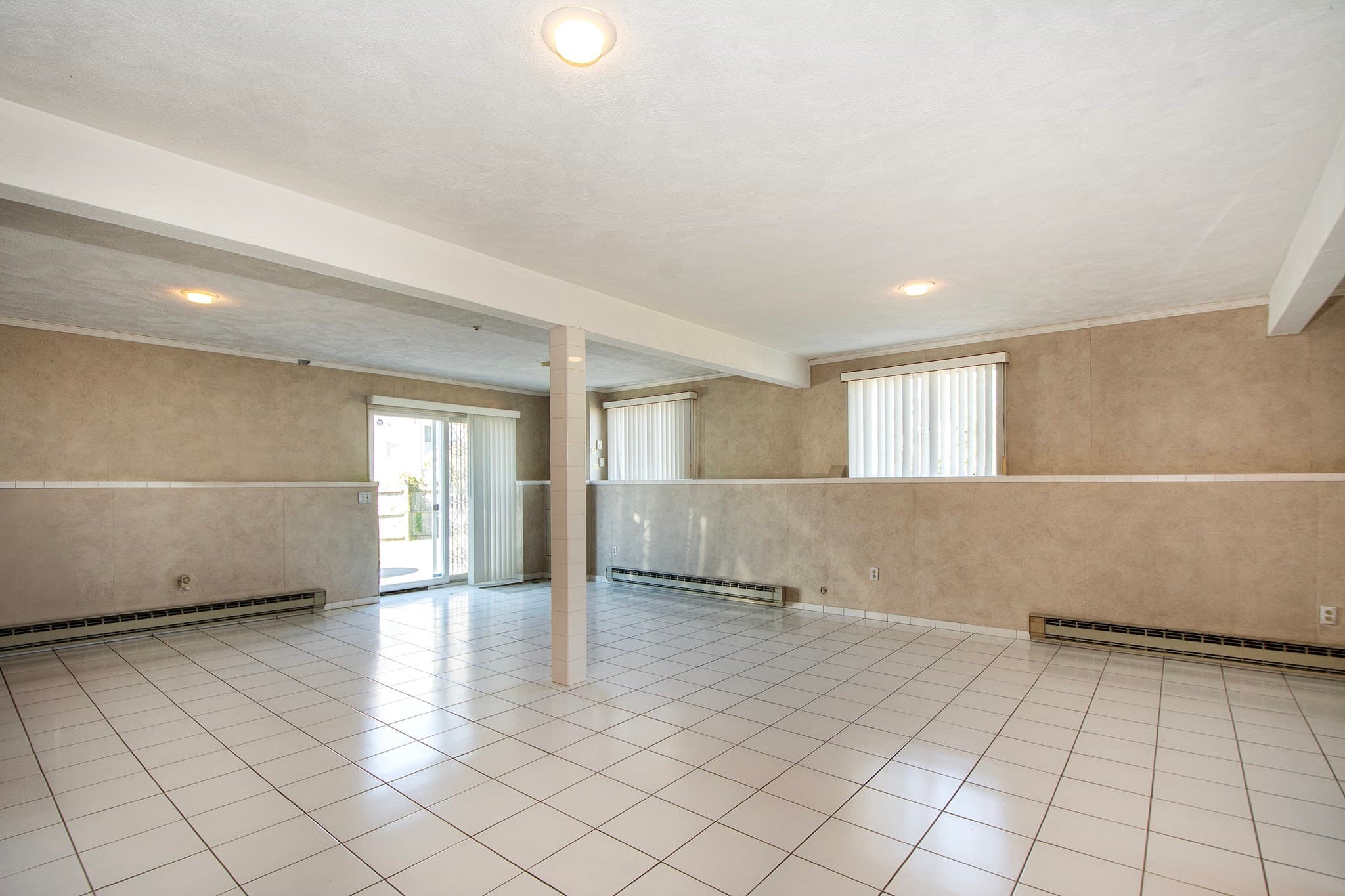 2 Family - 2 Units Side by Side at 531 Quincy Shore Drive, Quincy MA 02171, Quincy, photo 24 of 42