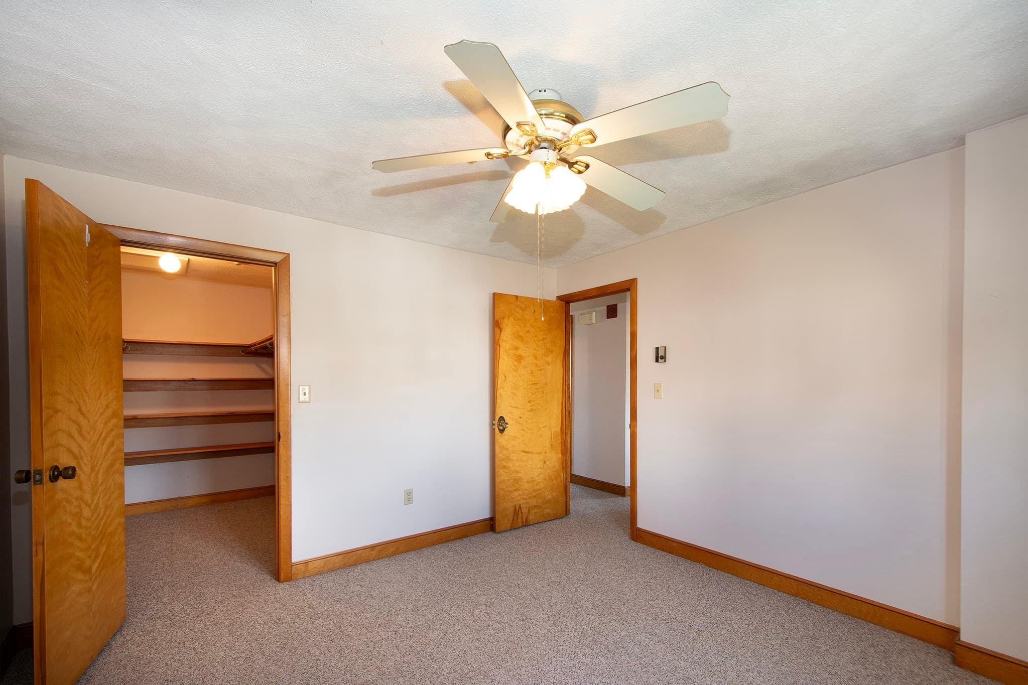 2 Family - 2 Units Side by Side at 531 Quincy Shore Drive, Quincy MA 02171, Quincy, photo 38 of 42