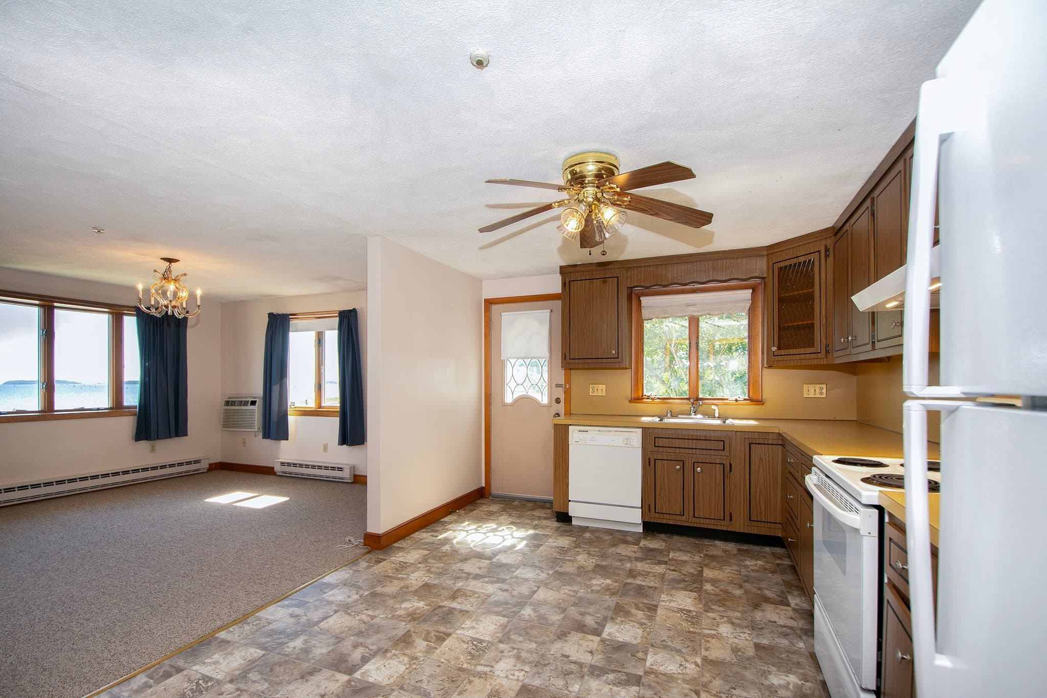 2 Family - 2 Units Side by Side at 531 Quincy Shore Drive, Quincy MA 02171, Quincy, photo 37 of 42