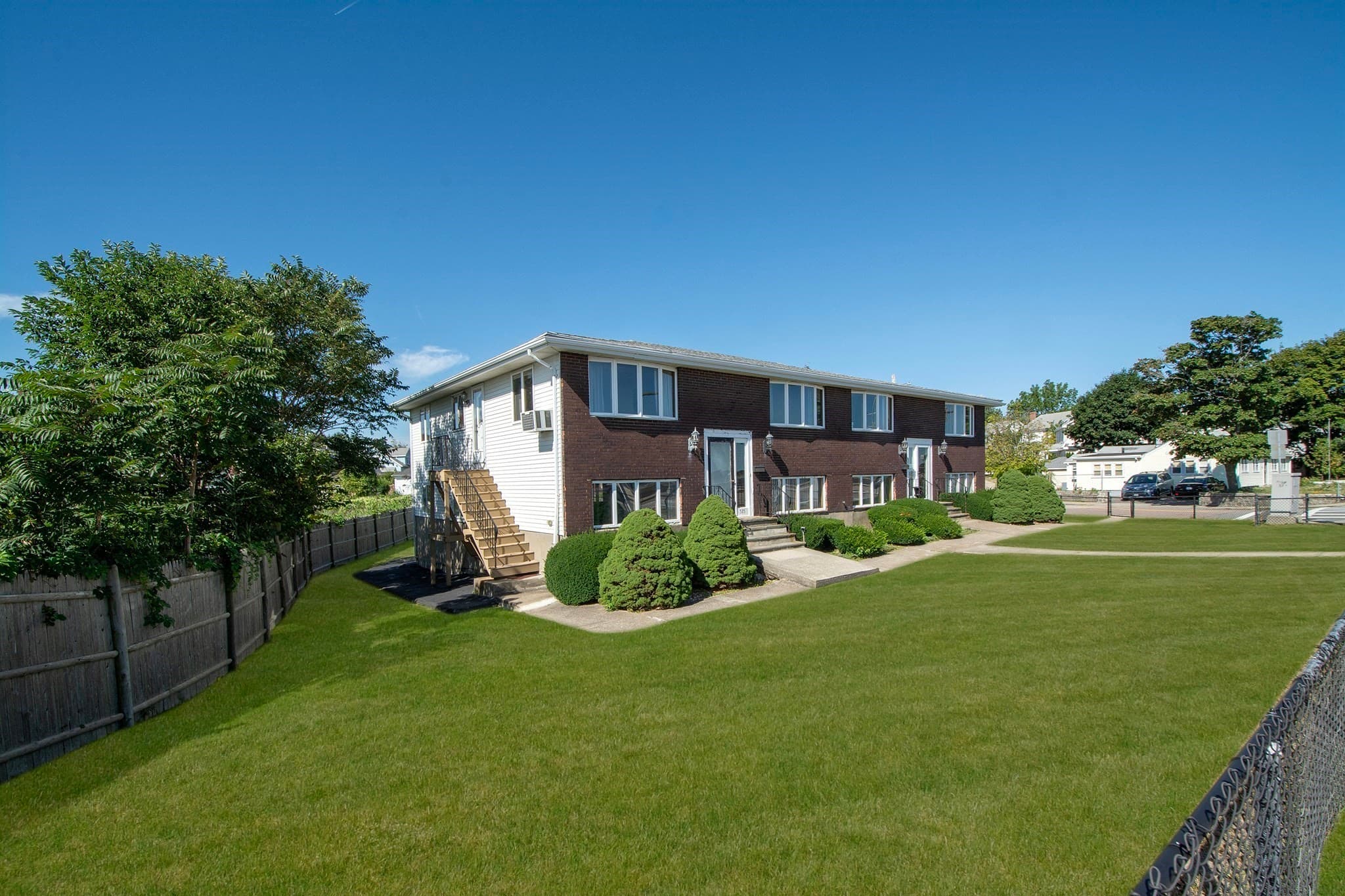 2 Family - 2 Units Side by Side at 531 Quincy Shore Drive, Quincy MA 02171, Quincy, photo 4 of 42