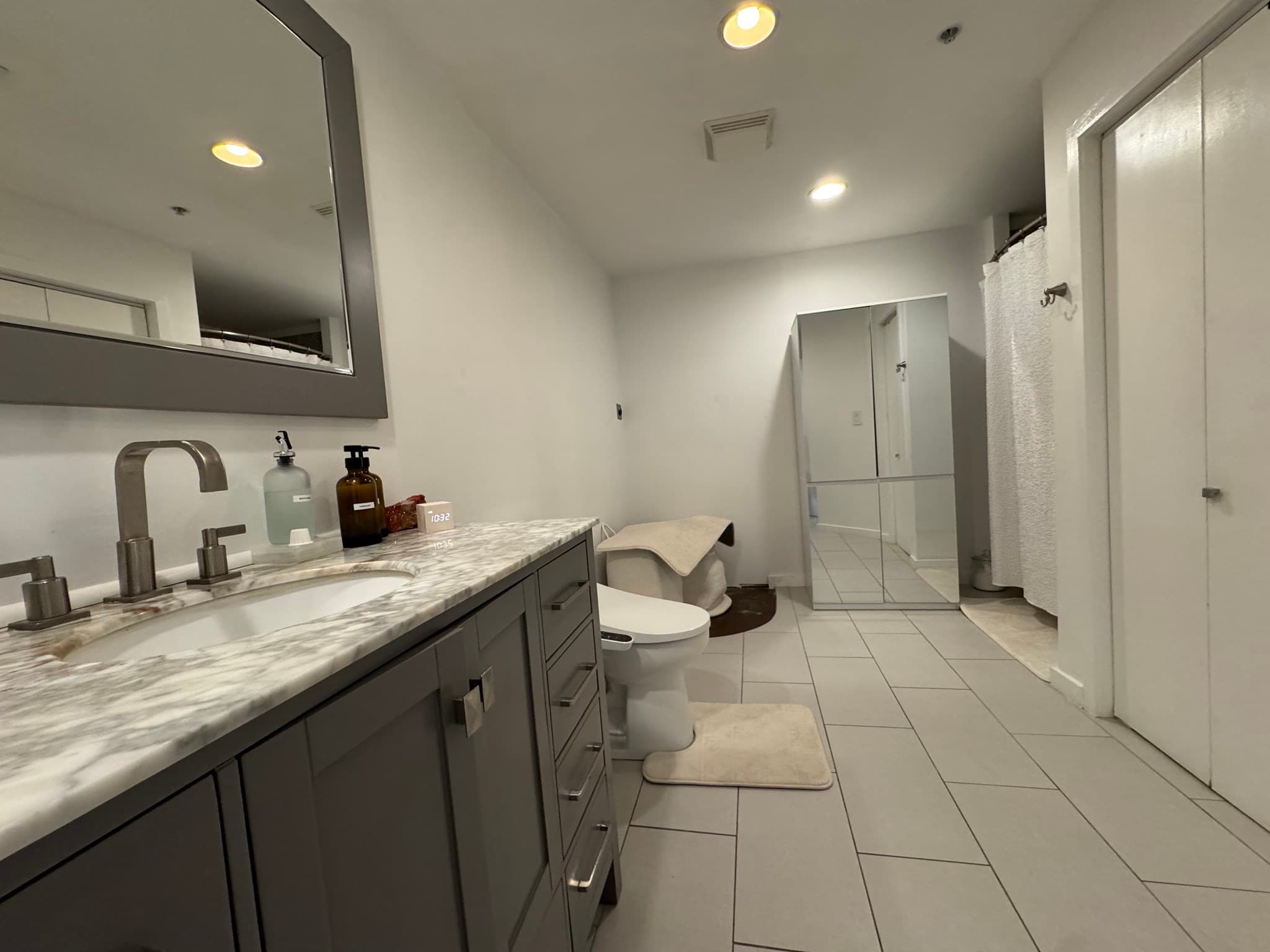 Condominium at 950 Broadway # 31, Chelsea MA 02150, Chelsea, photo 14 of 23