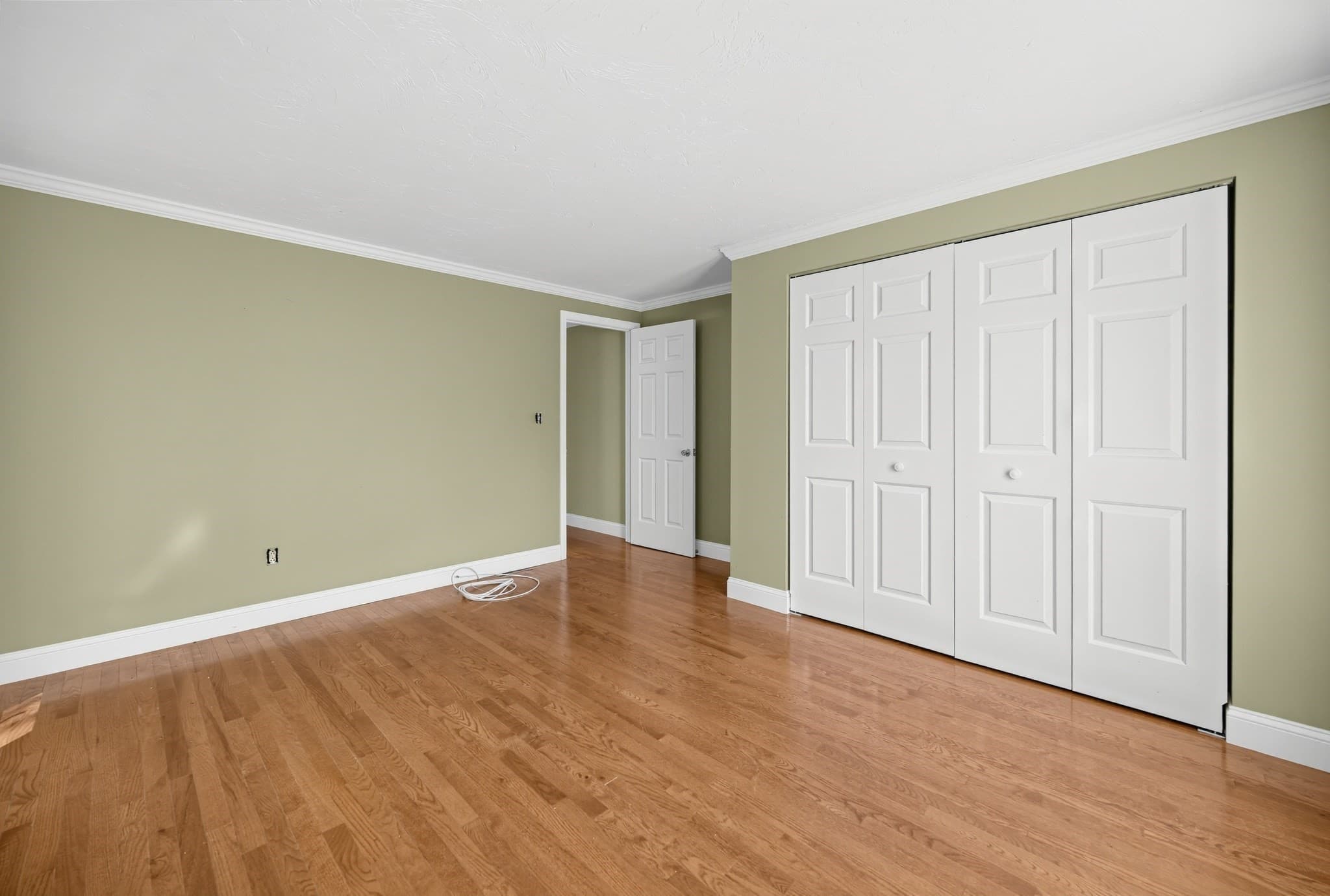 Condominium at 144 Hart St # 2, Taunton MA 02780, Taunton, photo 7 of 23