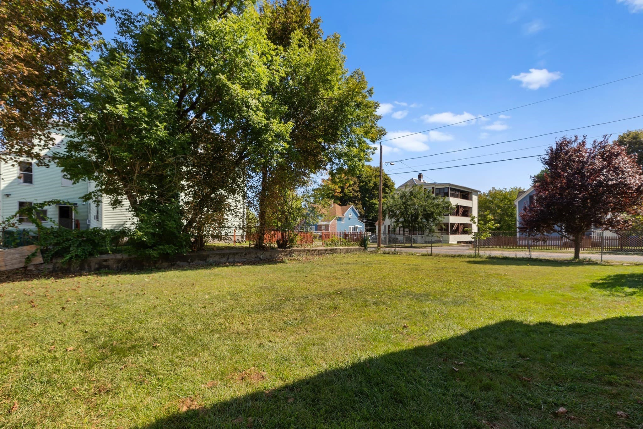 Single Family Residence at 167 Fifth St, Leominster MA 01453, photo 23 of 27