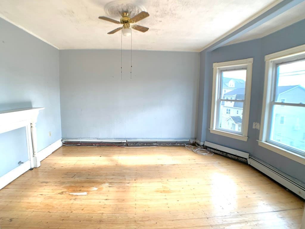 3 Family at 194 Boylston St, Boston MA 02130, photo 17 of 39