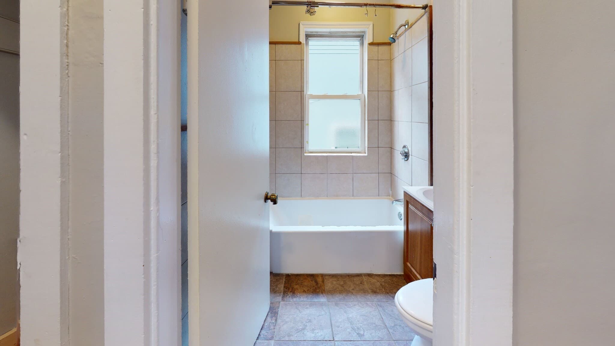 3 Family at 194 Boylston St, Boston MA 02130, photo 24 of 39