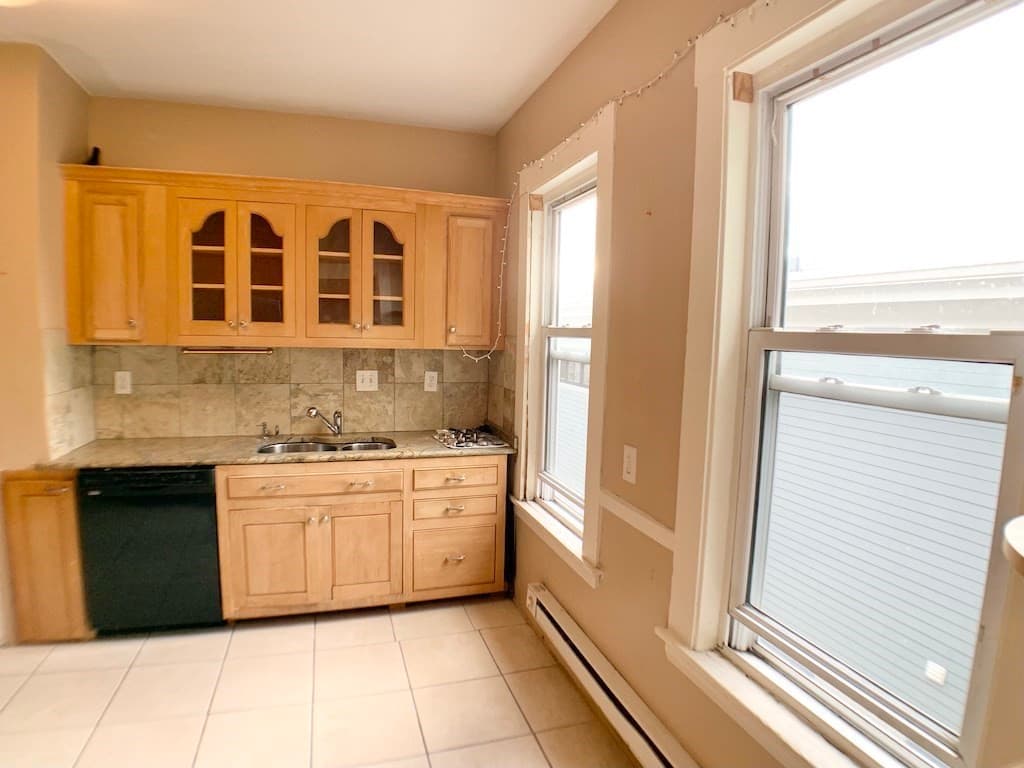 3 Family at 194 Boylston St, Boston MA 02130, photo 4 of 39