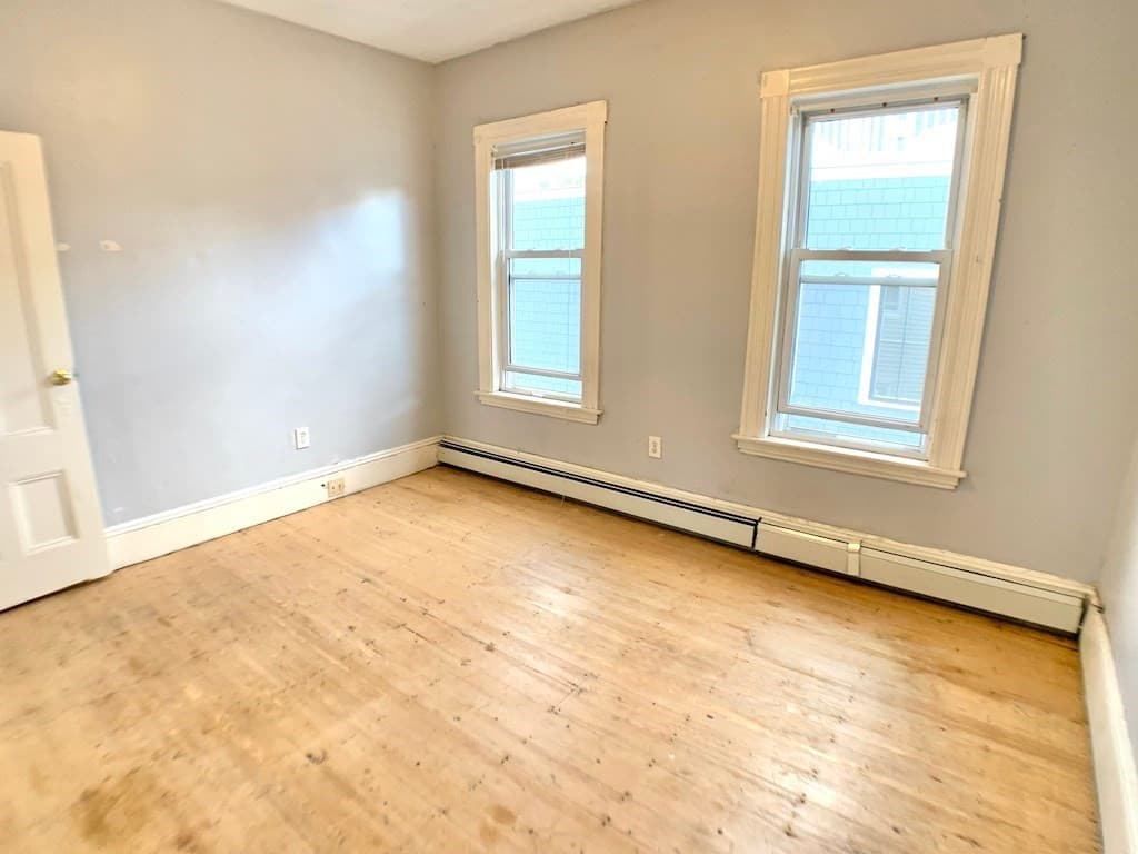 3 Family at 194 Boylston St, Boston MA 02130, photo 8 of 39