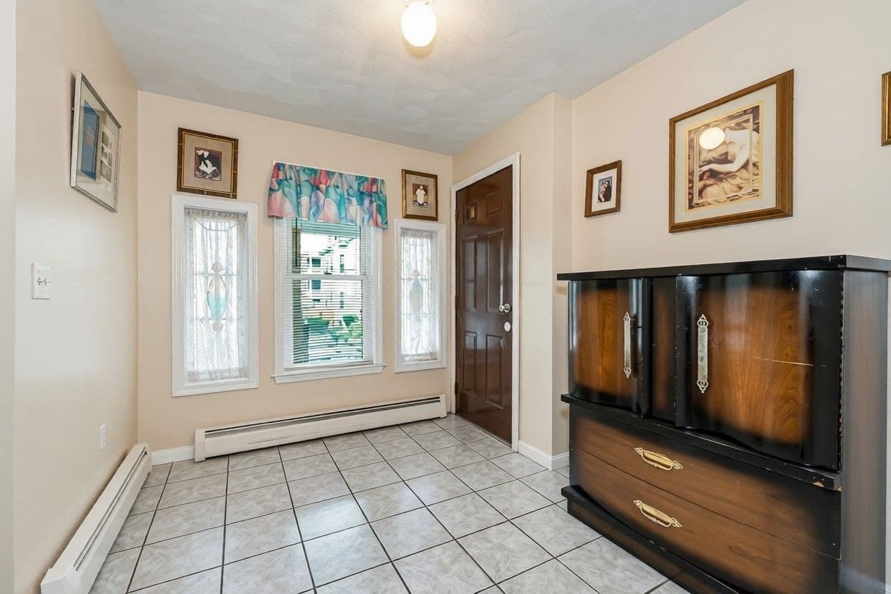 3 Family at 22 Victoria St, Somerville MA 02144, Somerville, photo 2 of 41