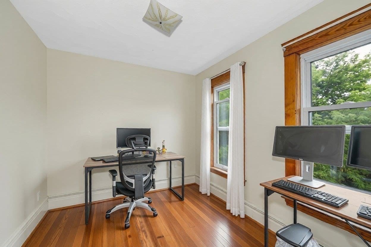 3 Family at 22 Victoria St, Somerville MA 02144, Somerville, photo 29 of 41