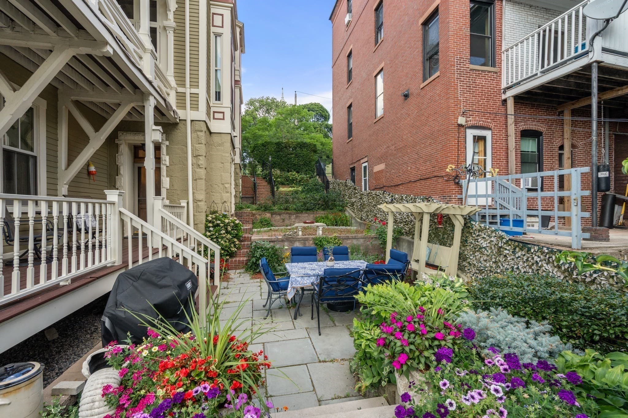 Condominium at 56 Thomas Park # 1, Boston MA 02127, Boston, photo 34 of 41