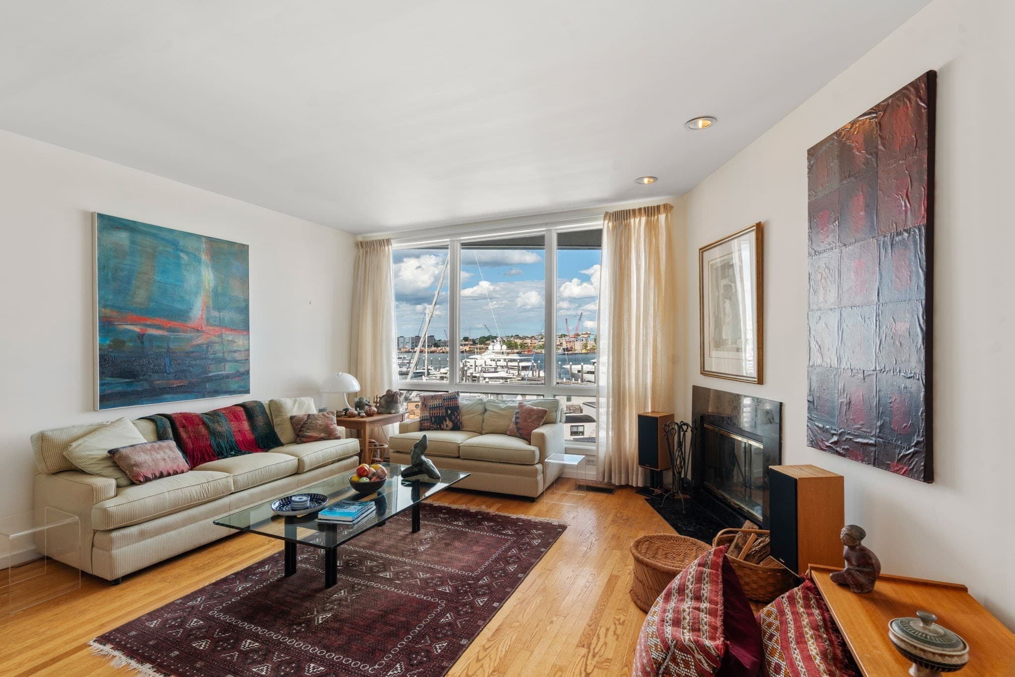 Condominium at 31 Constellation Wharf # 31, Boston MA 02129, photo 6 of 41