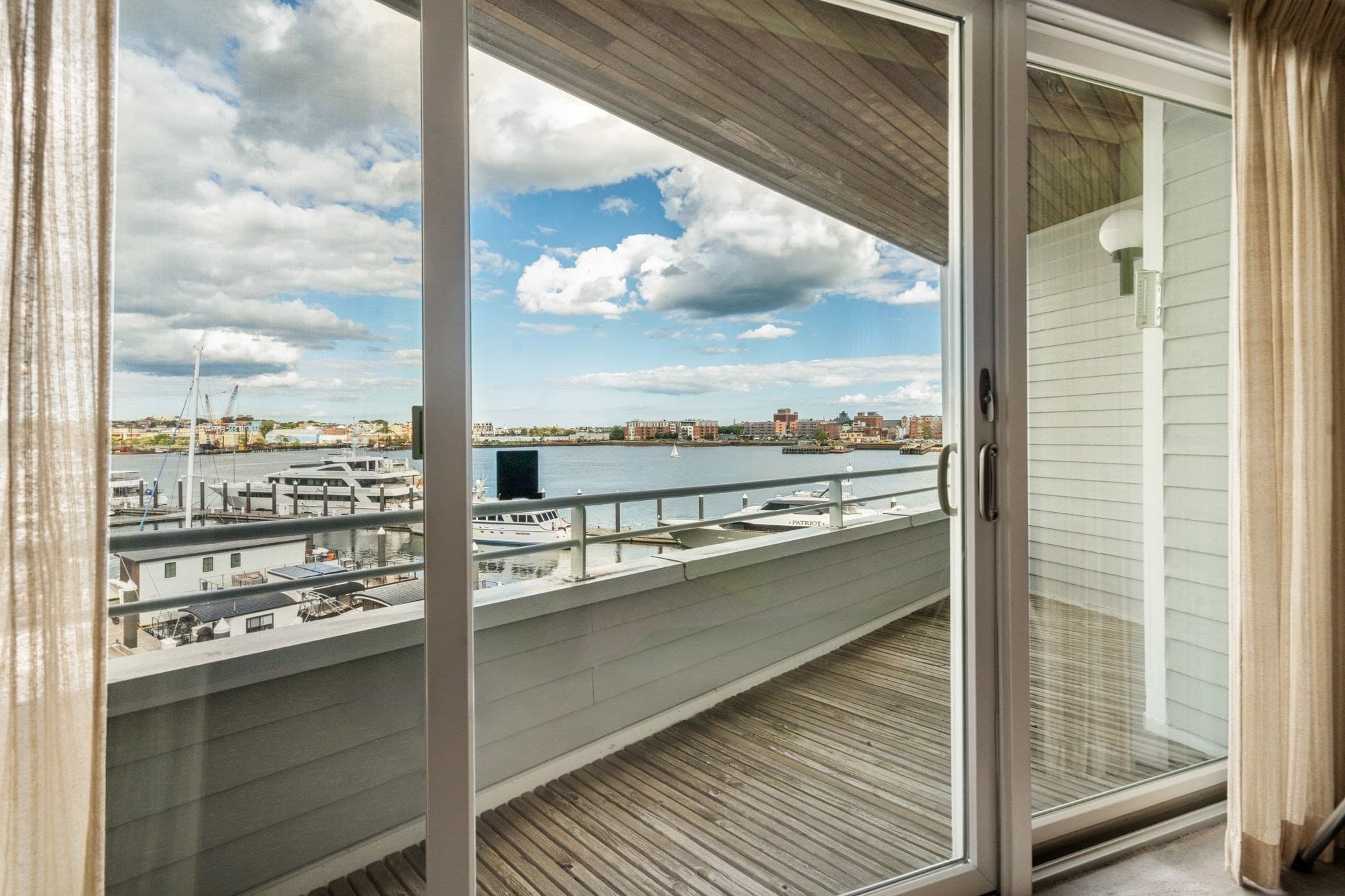 Condominium at 31 Constellation Wharf # 31, Boston MA 02129, photo 16 of 41