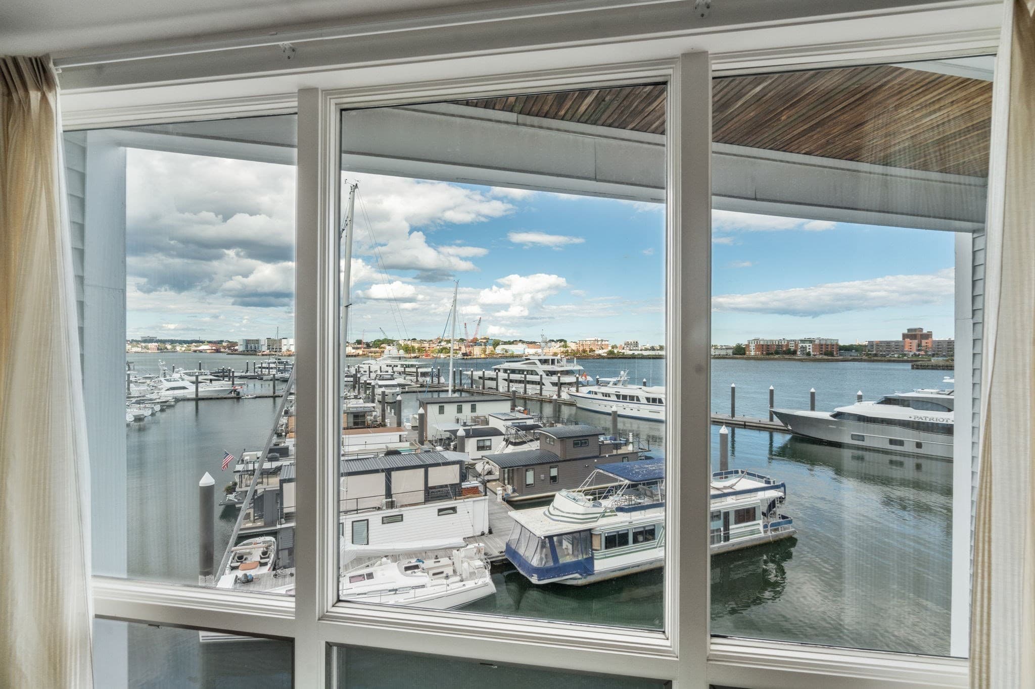Condominium at 31 Constellation Wharf # 31, Boston MA 02129, photo 31 of 41