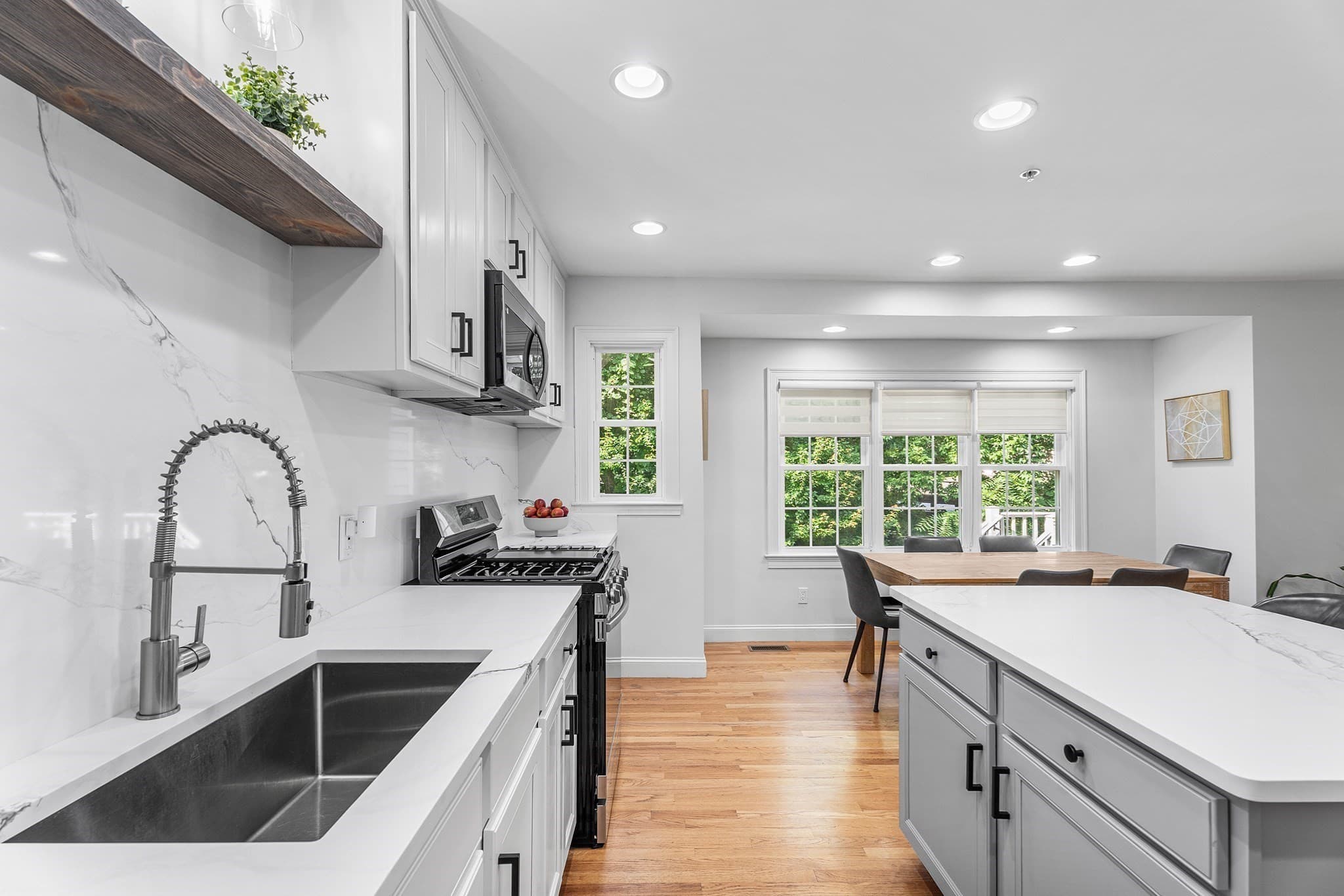 Condominium at 16 Country Candle Ln # 16, Northborough MA 01532, Northborough, photo 5 of 33