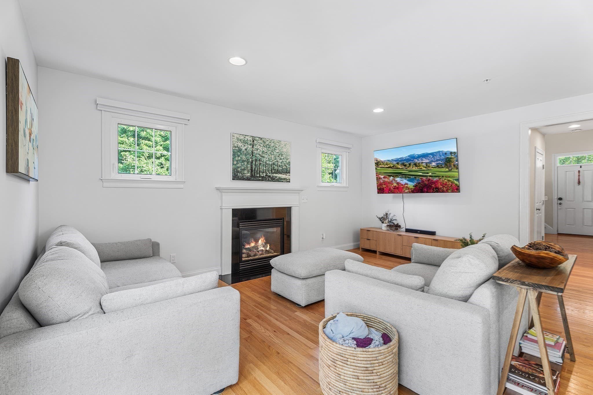 Condominium at 16 Country Candle Ln # 16, Northborough MA 01532, Northborough, photo 10 of 33