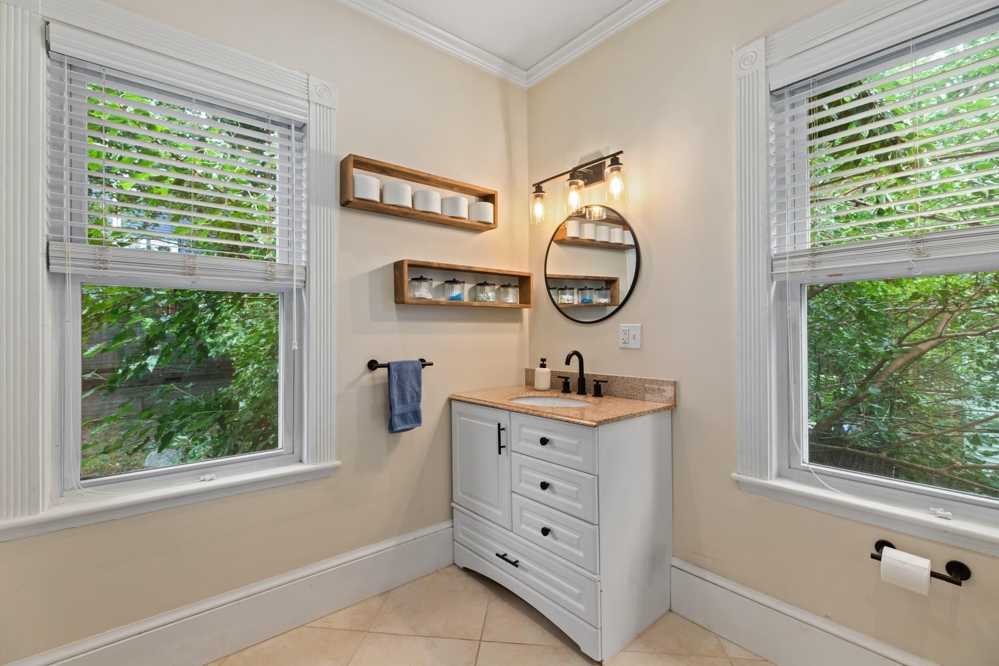 Condominium at 285 Minot St # 2, Boston MA 02124, photo 20 of 28