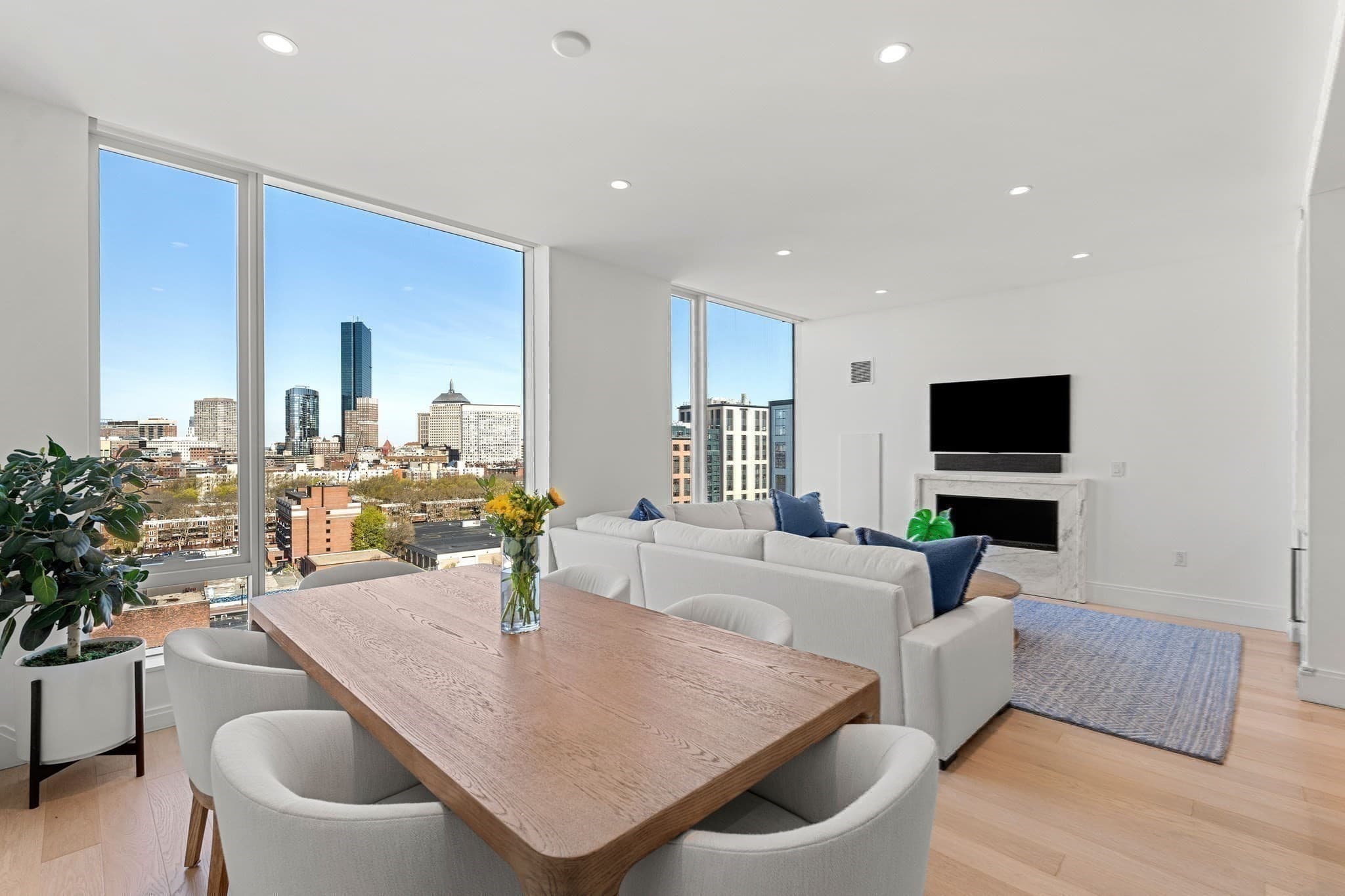 Condominium at 380 Harrison Ave # G, Boston MA 02118, photo 9 of 42