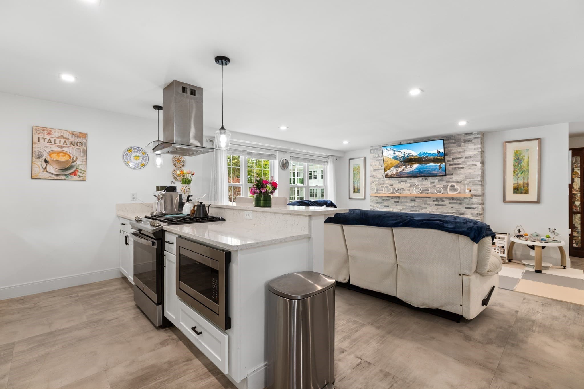 Condominium at 2253 Washington # 1, Canton MA 02021, Canton, photo 6 of 29