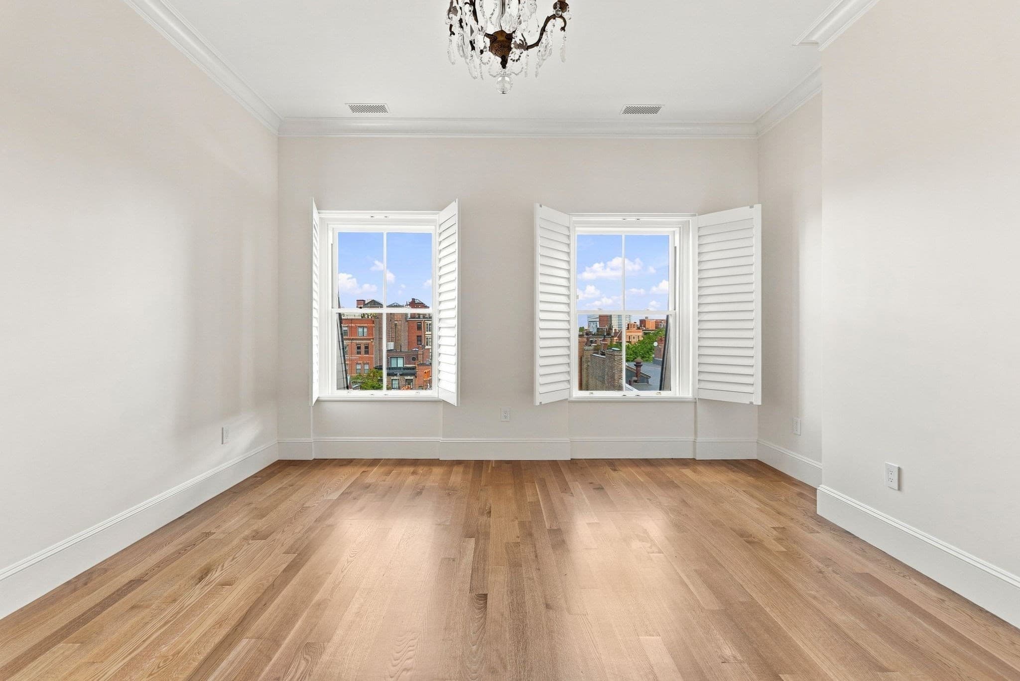 Condominium at 191 Commonwealth Avenue, Boston MA 02116, Boston, photo 16 of 23