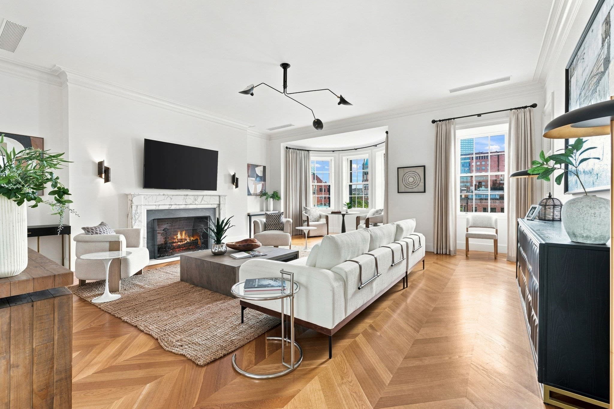 Condominium at 191 Commonwealth Avenue, Boston MA 02116, Boston, photo 7 of 23