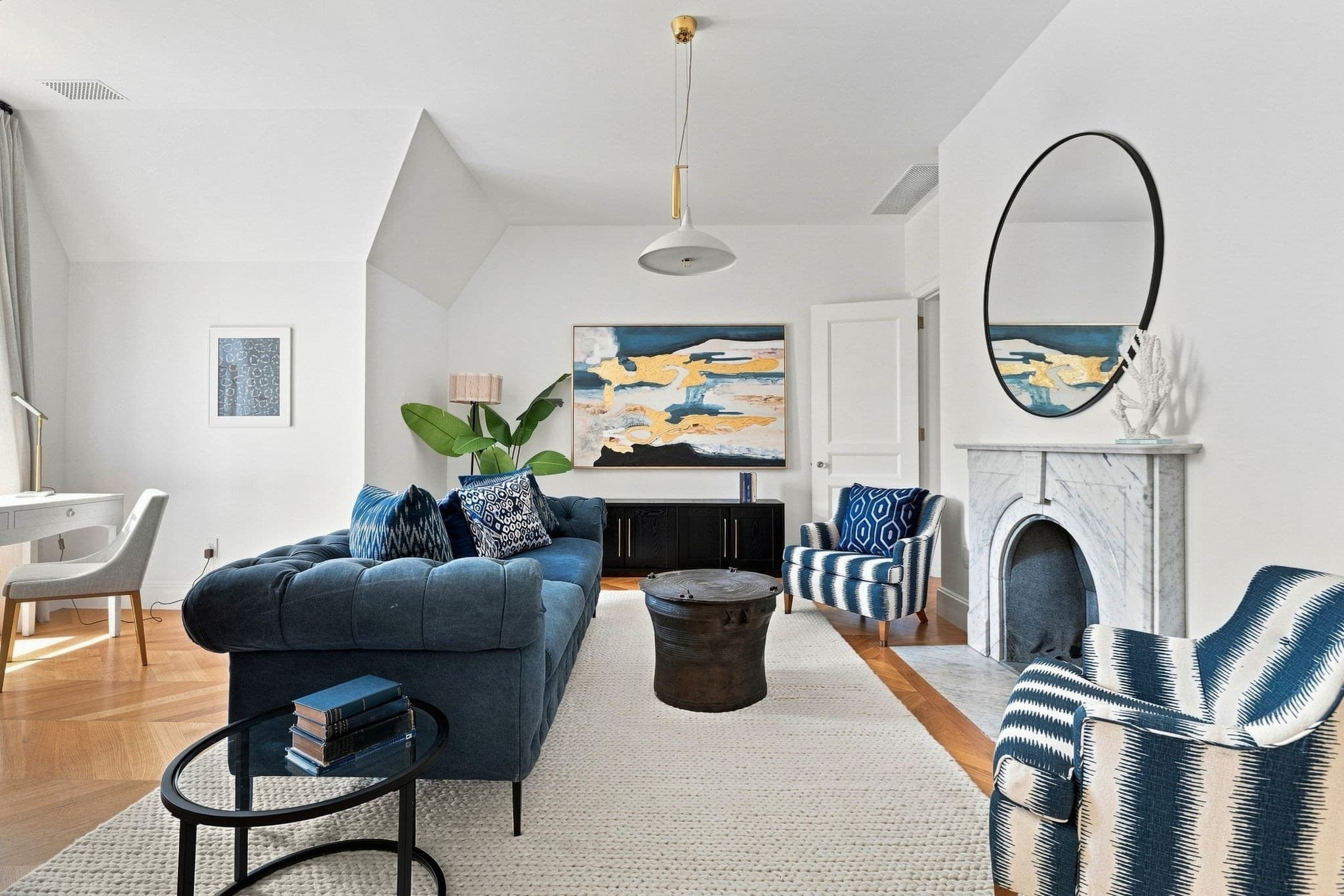 Condominium at 191 Commonwealth Avenue, Boston MA 02116, Boston, photo 10 of 23