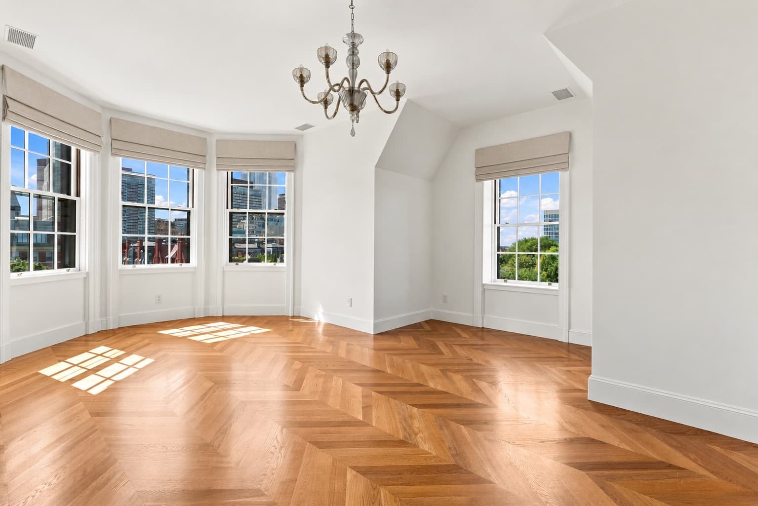 Condominium at 191 Commonwealth Avenue, Boston MA 02116, Boston, photo 19 of 23