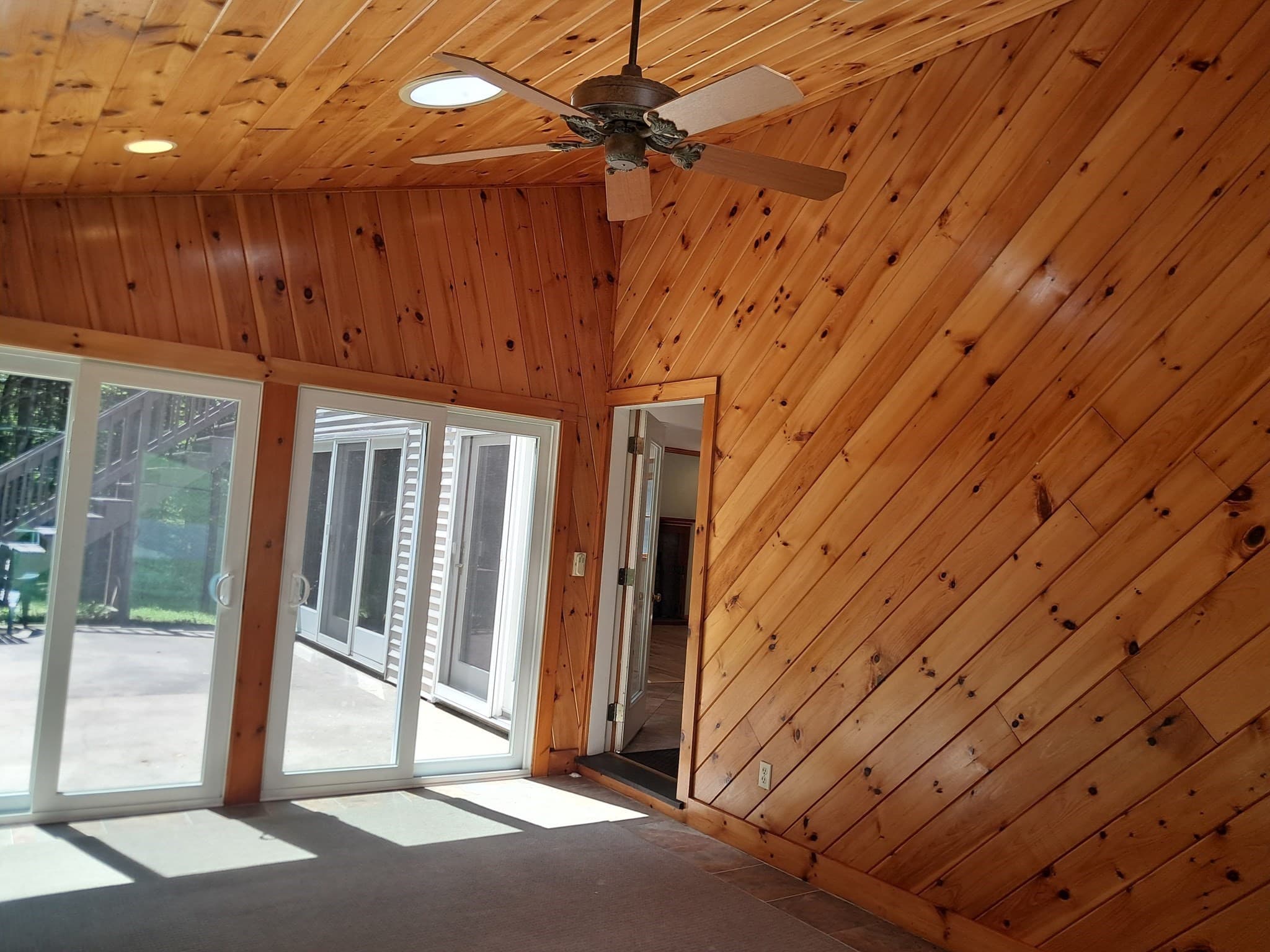 Single Family Residence at 55 Howard St, Lunenburg MA 01462, Lunenburg, photo 16 of 42