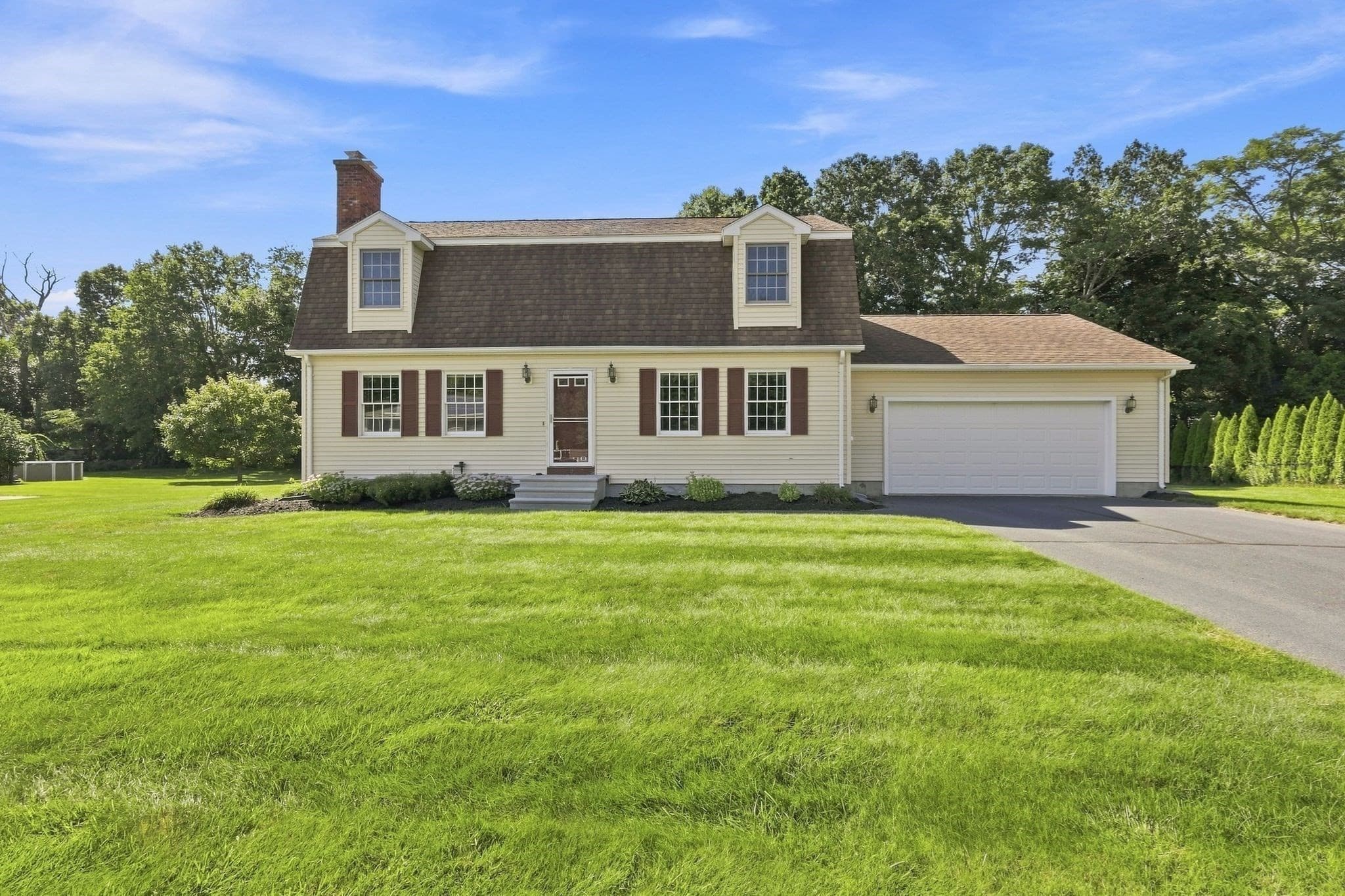 Single Family Residence at 89 Zachary Ln, Agawam MA 01001, Agawam, photo 42 of 42