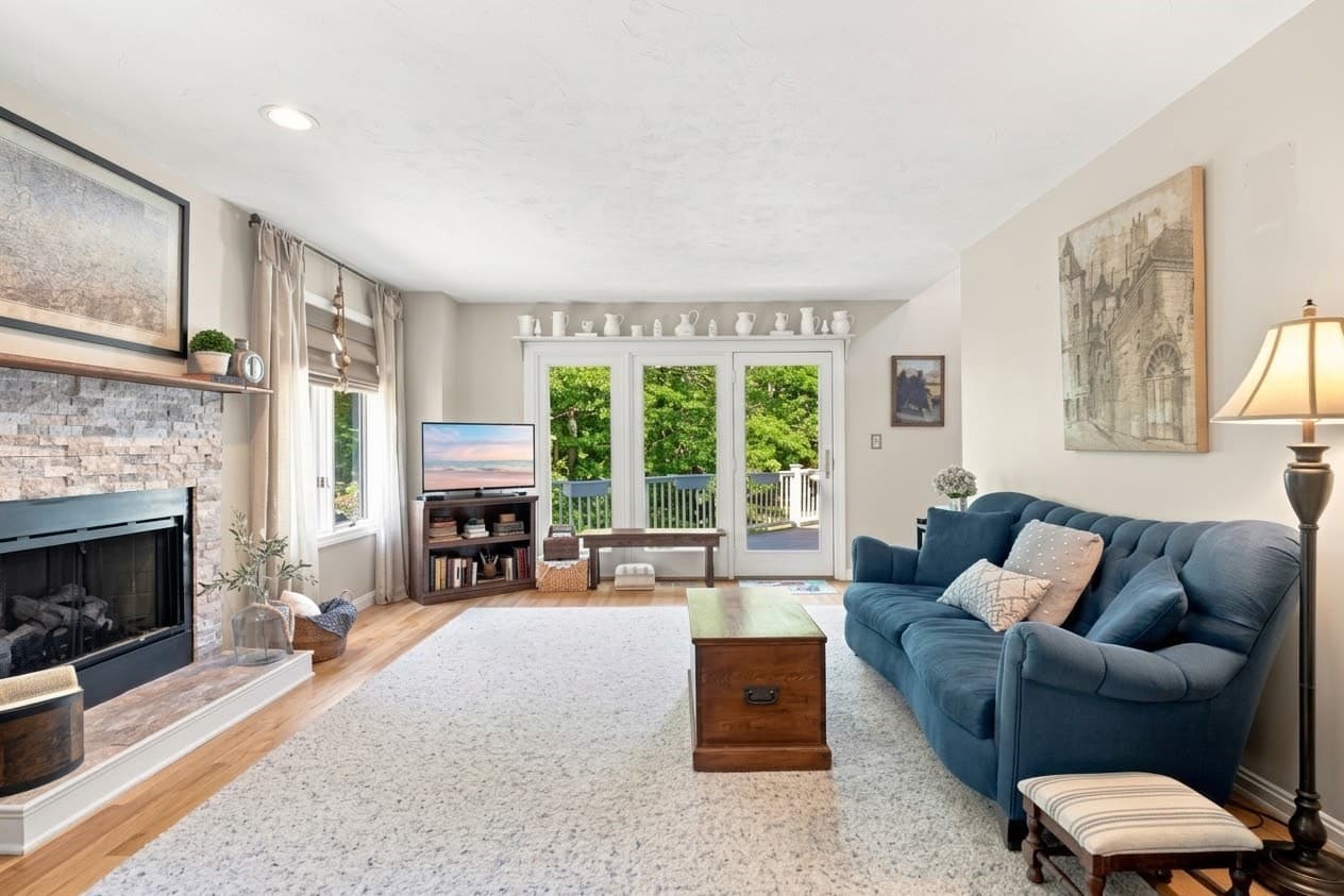 Condominium at 6 Aspen Rd # 6, Bourne MA 02532, Bourne, photo 10 of 32
