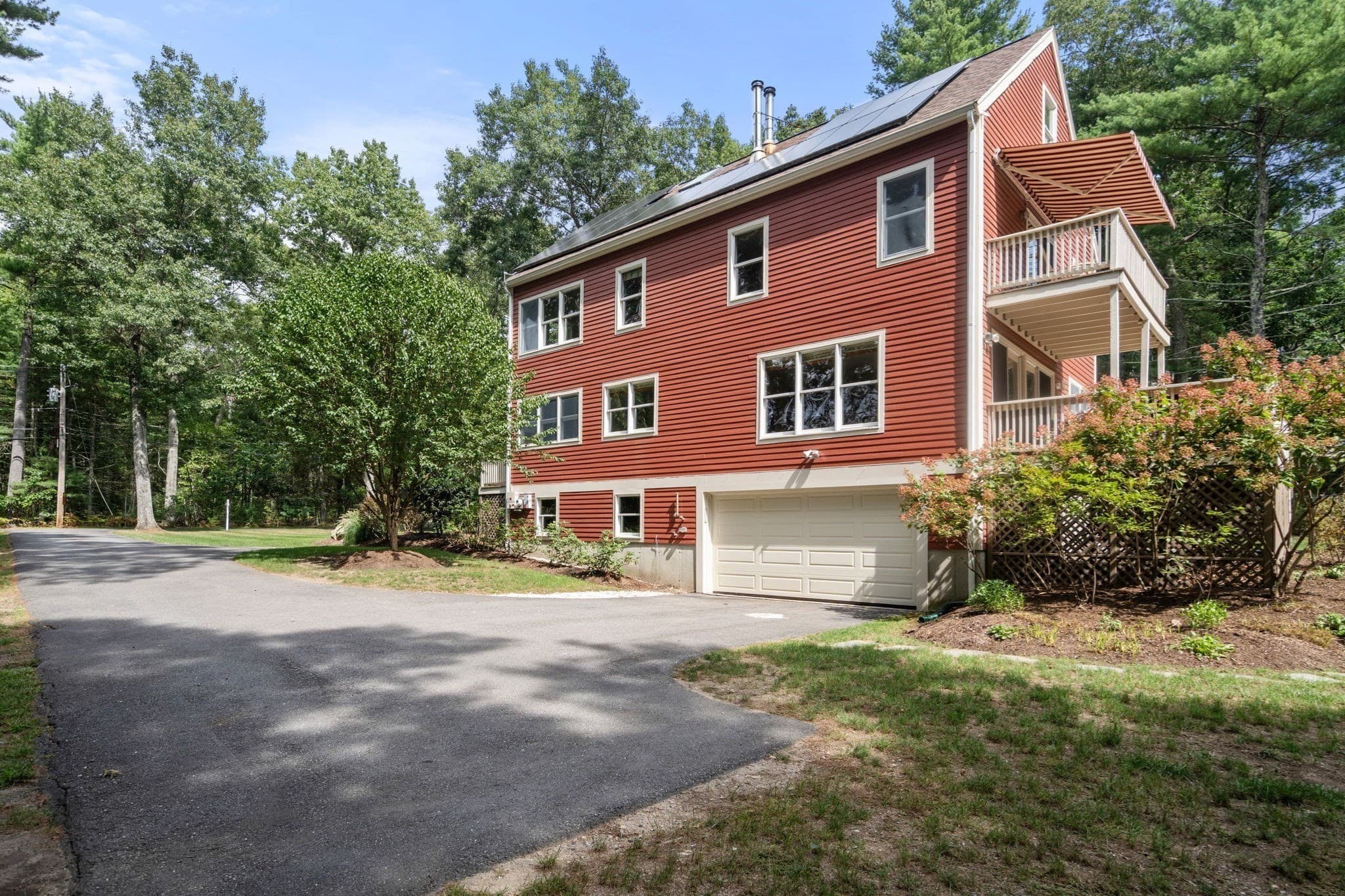 Single Family Residence at 3 Goulding St. East, Sherborn MA 01770, Sherborn, photo 2 of 40