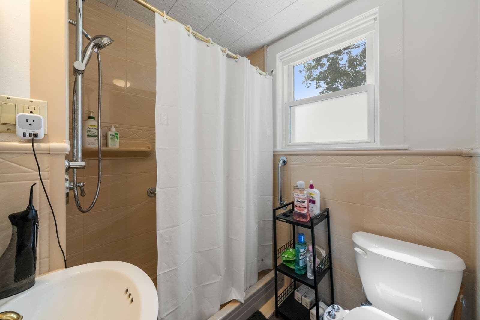 2 Family - 2 Units Up/Down at 125 Morrison Ave, Somerville MA 02143, Somerville, photo 13 of 42