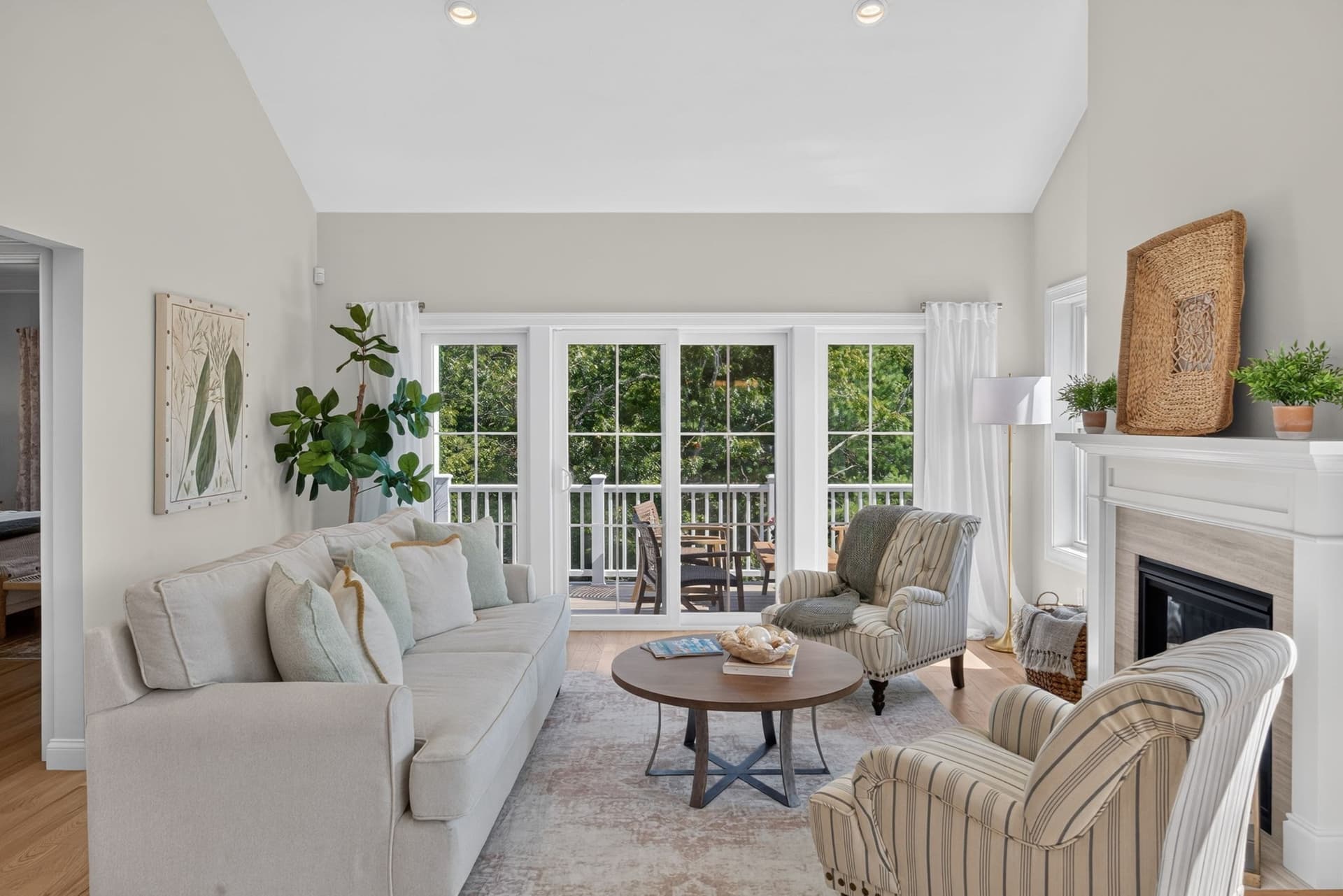 Single Family Residence at 33 Yellowcress, Plymouth MA 02360, photo 13 of 33
