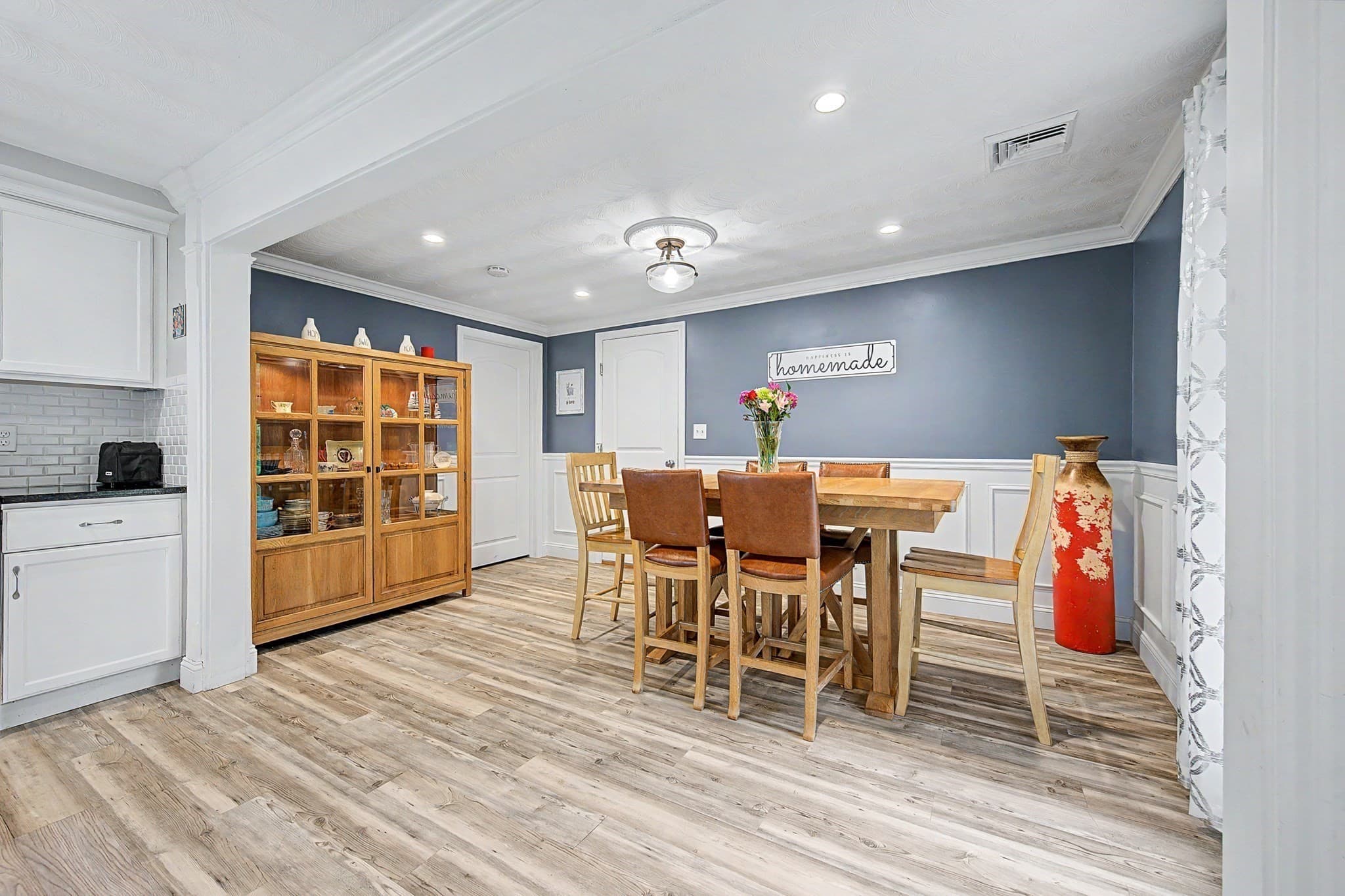 Single Family Residence at 9 Joseph Rd, Framingham MA 01701, Framingham, photo 14 of 28