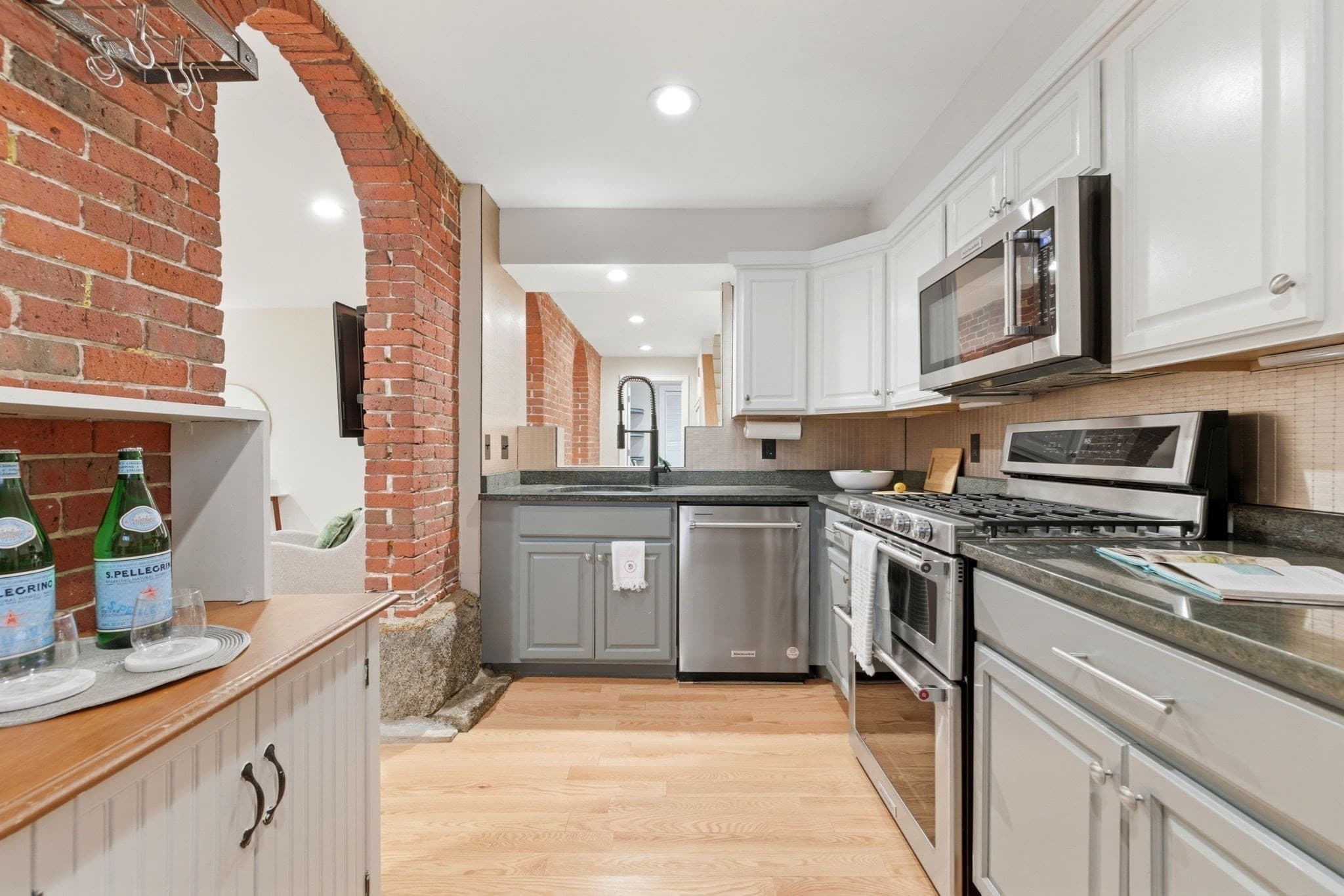 Condominium at 36 Worcester Sq # A, Boston MA 02118, photo 10 of 21